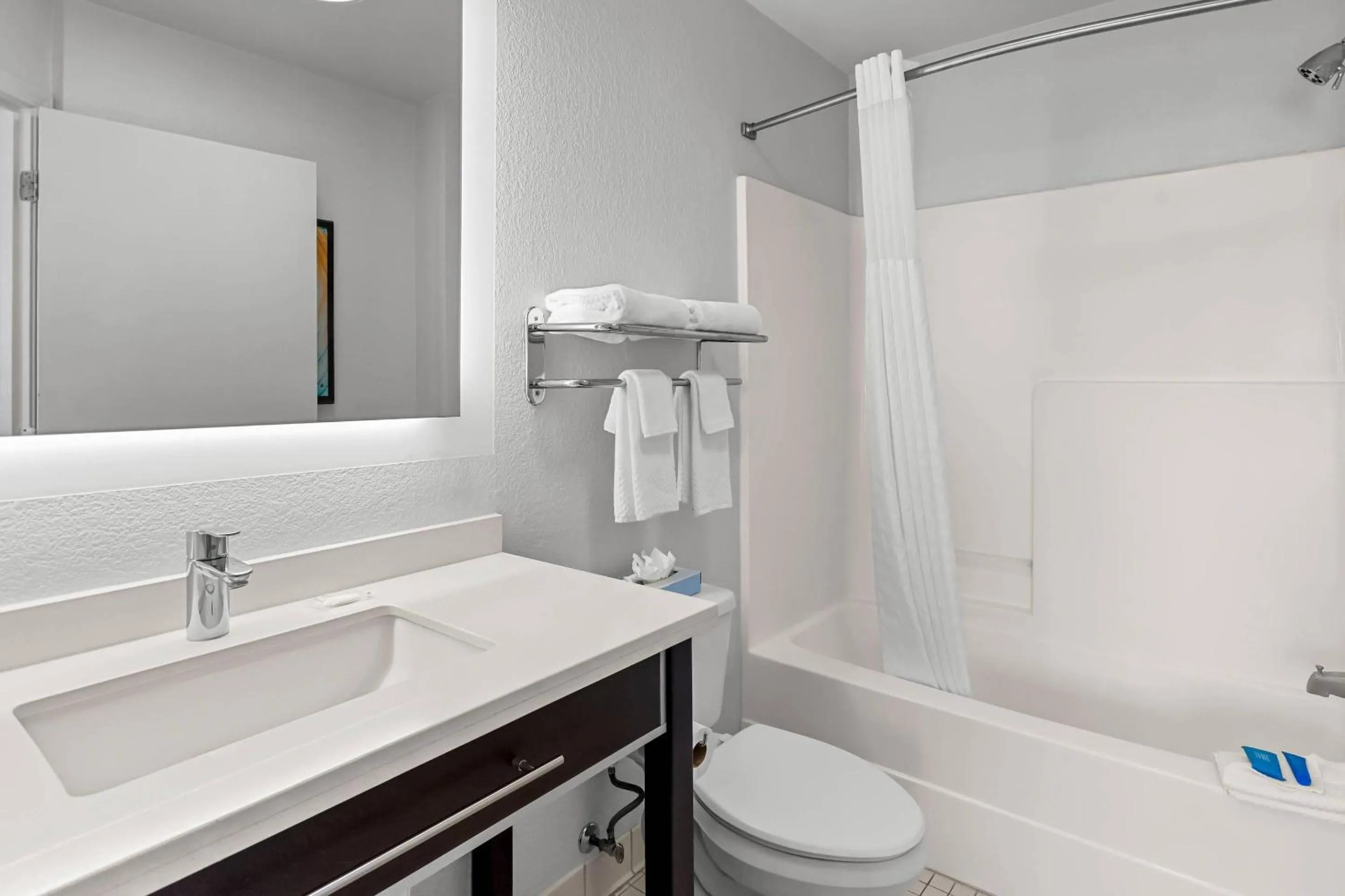 Bedroom in MainStay Suites Louisville Jeffersontown