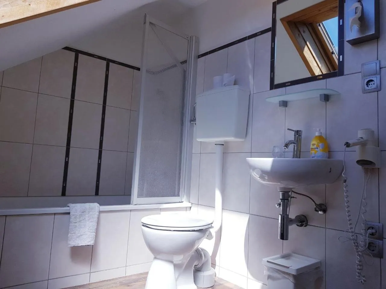 Bathroom in LA Boutique House