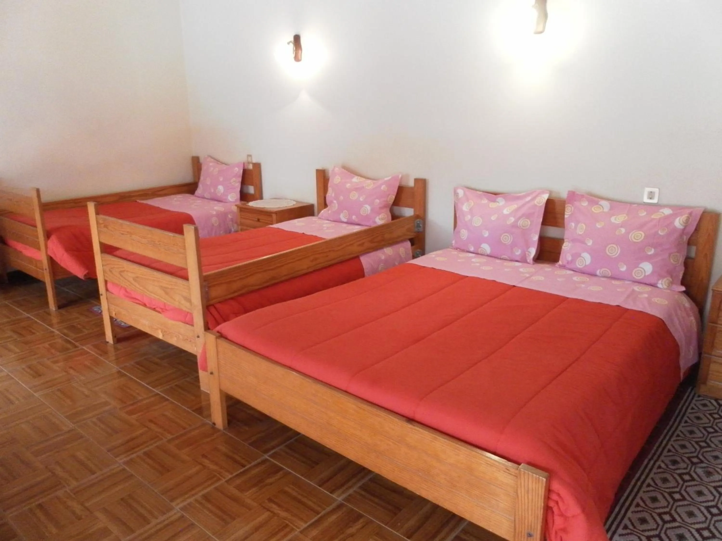 Bedroom, Bed in Residencial Pinho Verde
