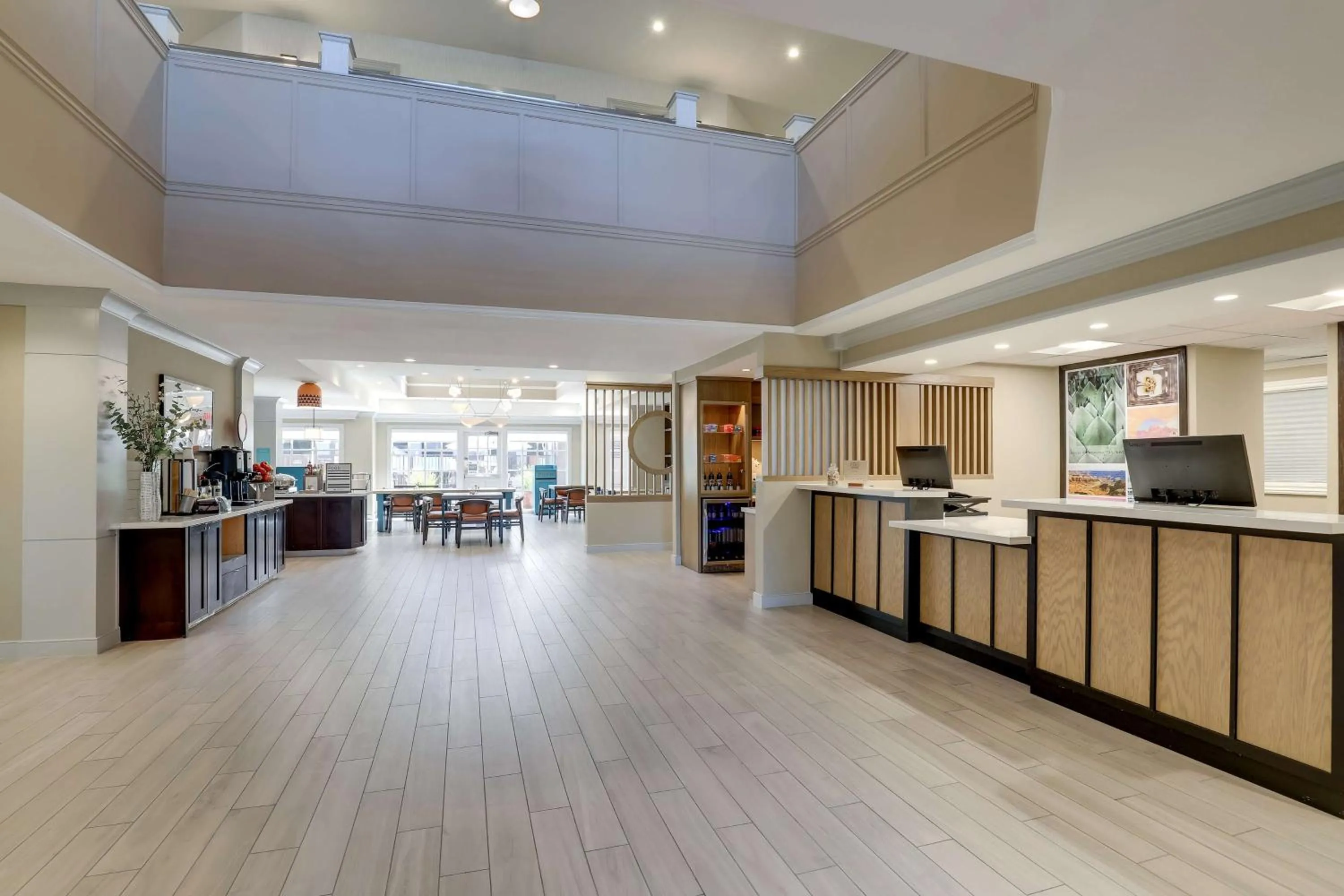 Lobby or reception in Sonesta ES Suites Sunnyvale