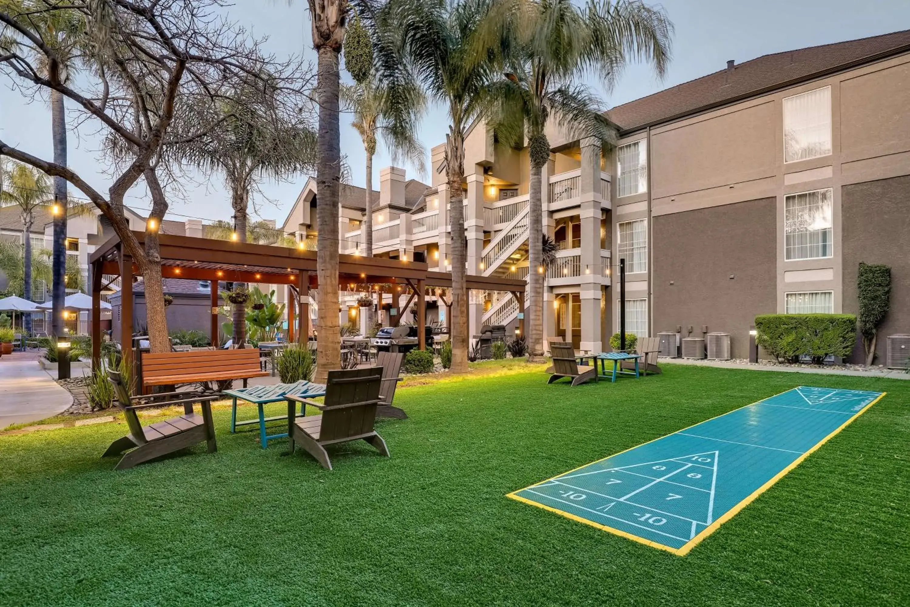 Property building in Sonesta ES Suites Sunnyvale Property building in Sonesta ES Suites Sunnyvale