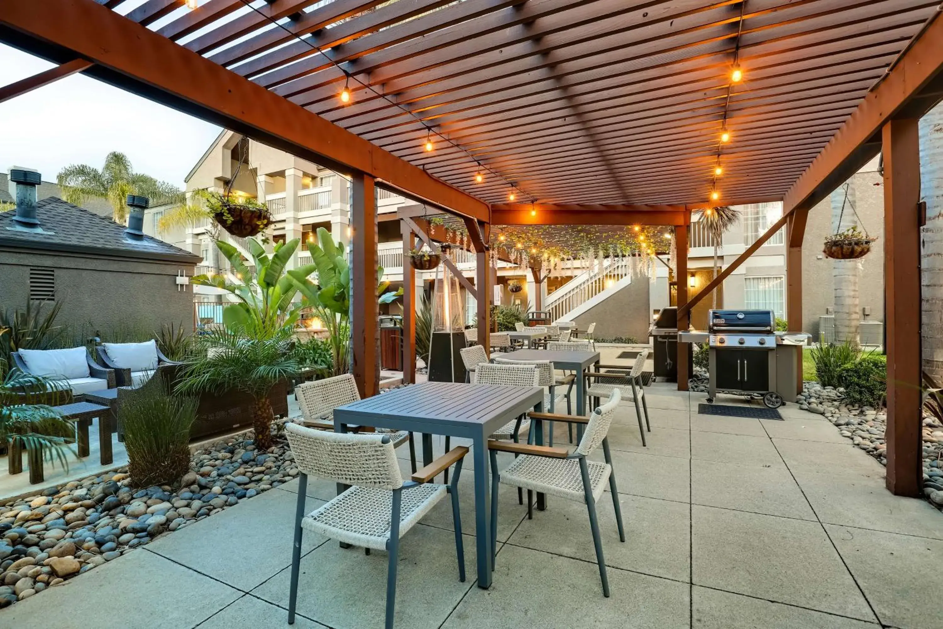 Property building in Sonesta ES Suites Sunnyvale Property building in Sonesta ES Suites Sunnyvale