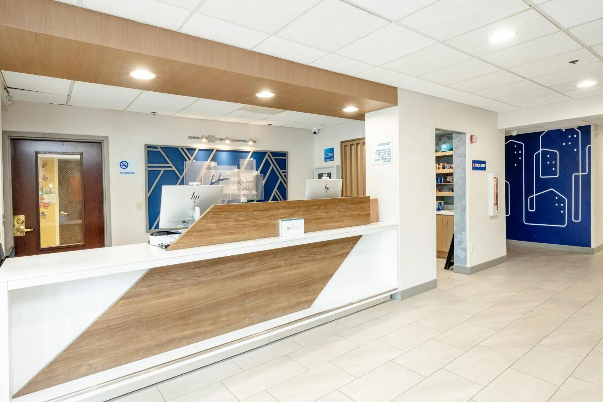 Property building in Holiday Inn Express Hotel & Suites Charleston - Northwoods by IHG