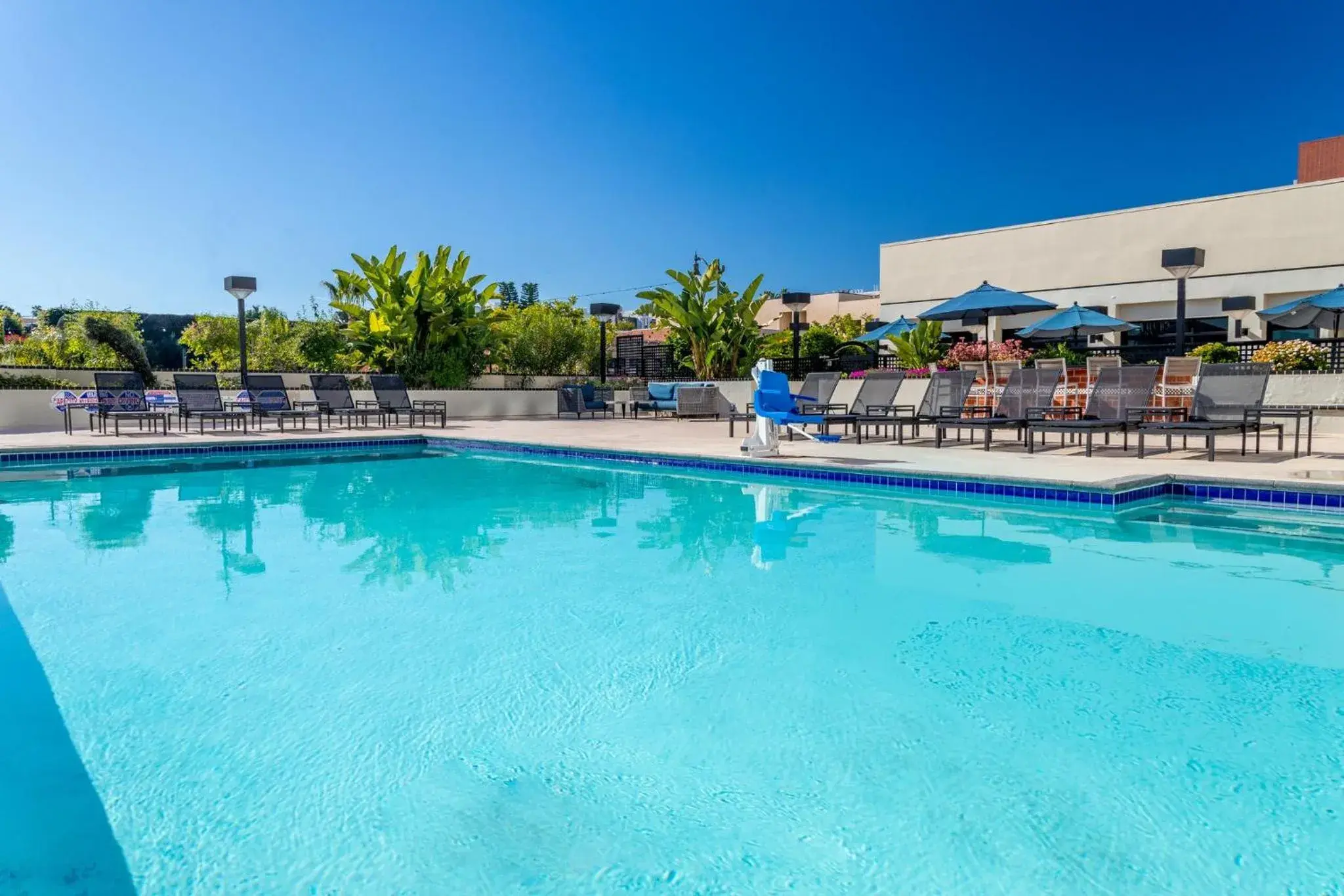 Swimming pool in Crowne Plaza Hotel Los Angeles Harbor by IHG Swimming pool in Crowne Plaza Hotel Los Angeles Harbor by IHG