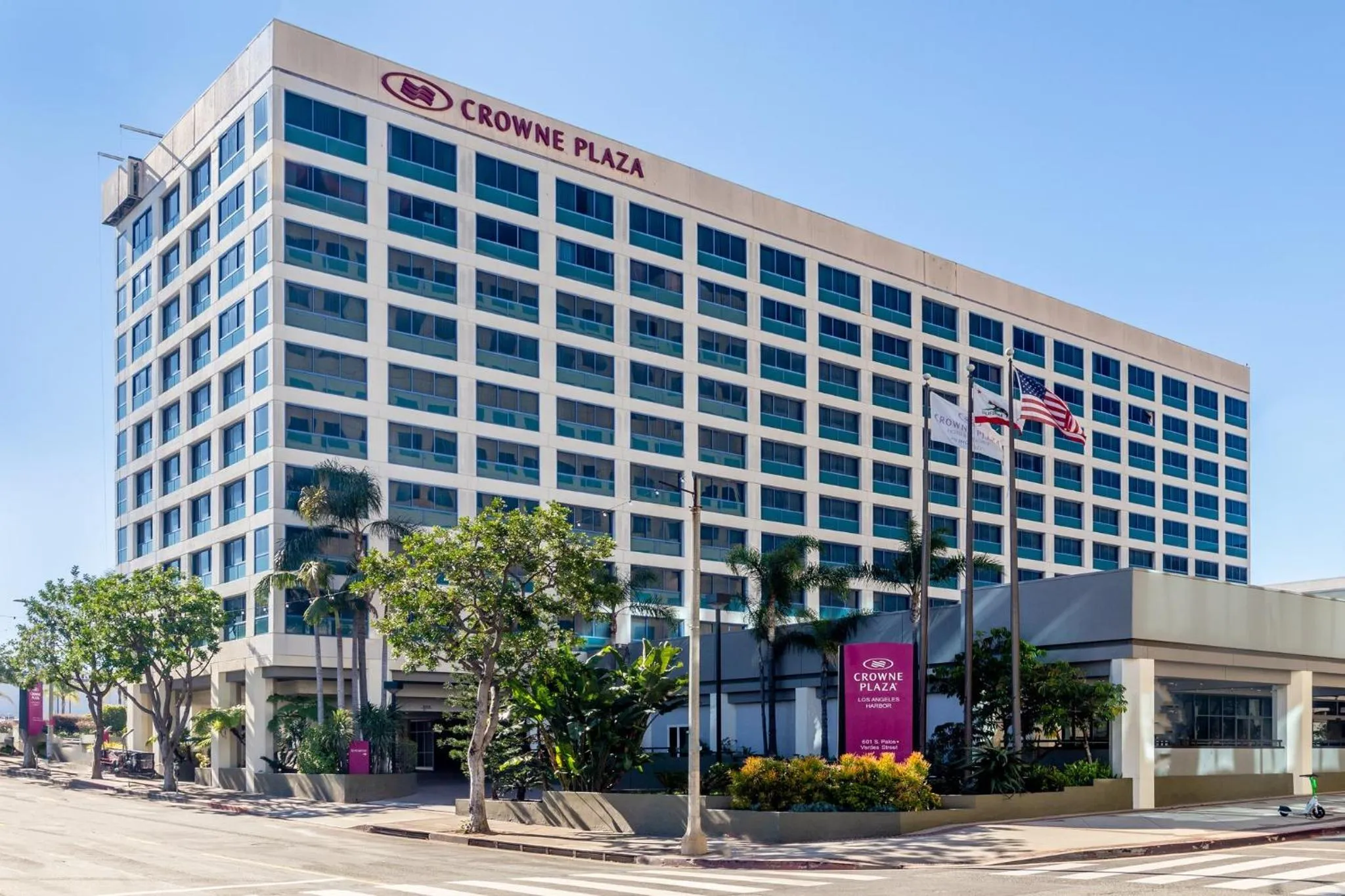 Property building in Crowne Plaza Hotel Los Angeles Harbor by IHG