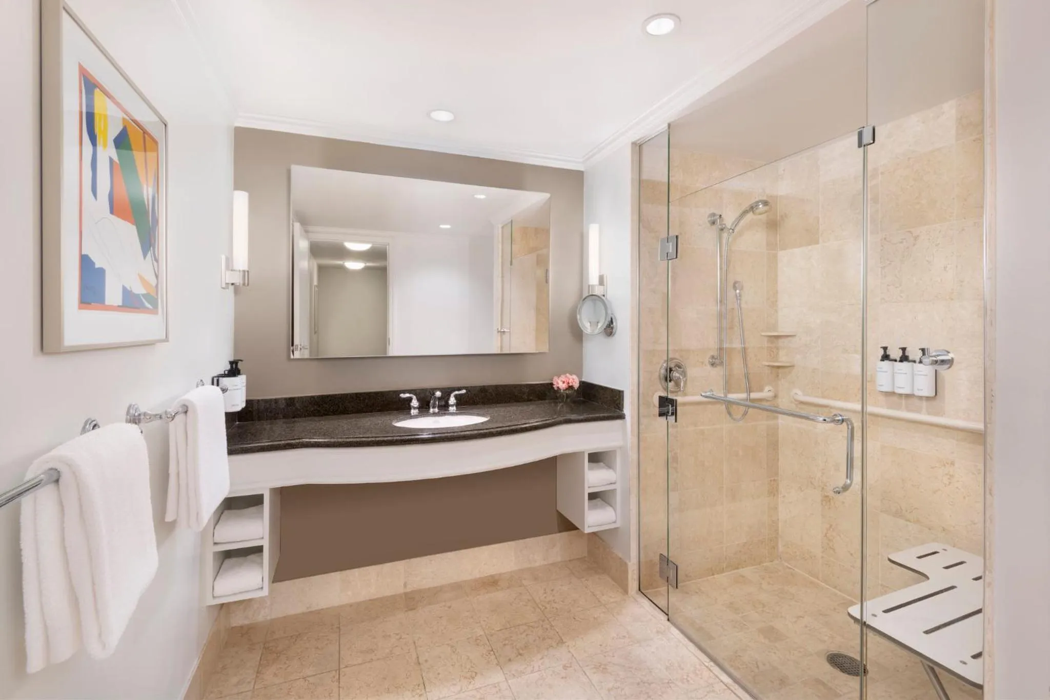 Photo of the whole room in InterContinental Cleveland by IHG