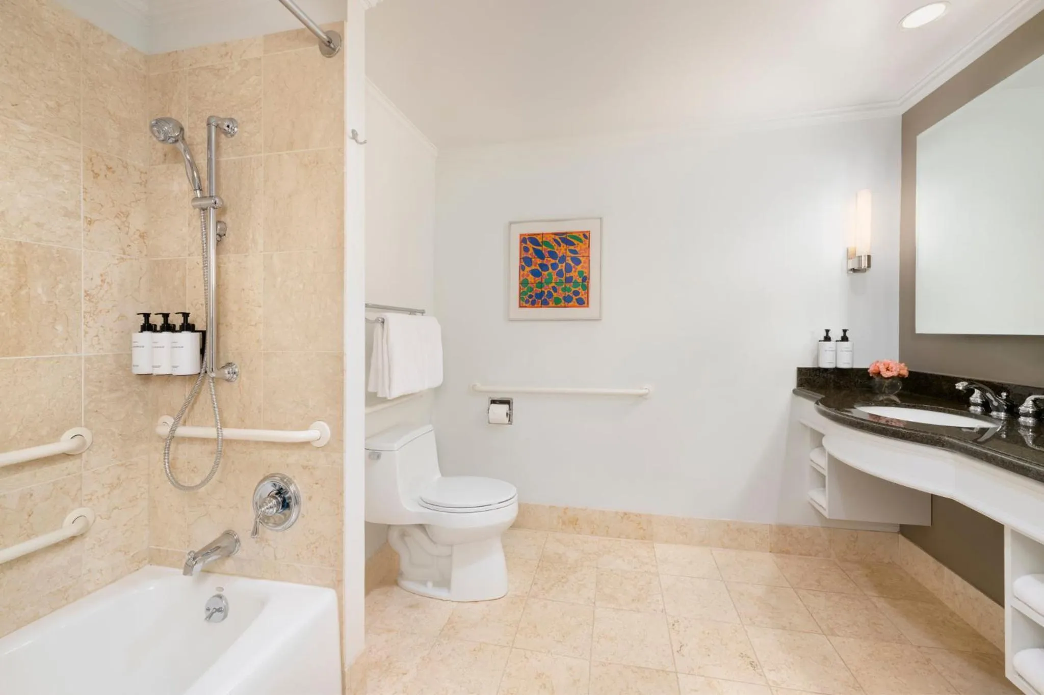 Photo of the whole room in InterContinental Cleveland by IHG