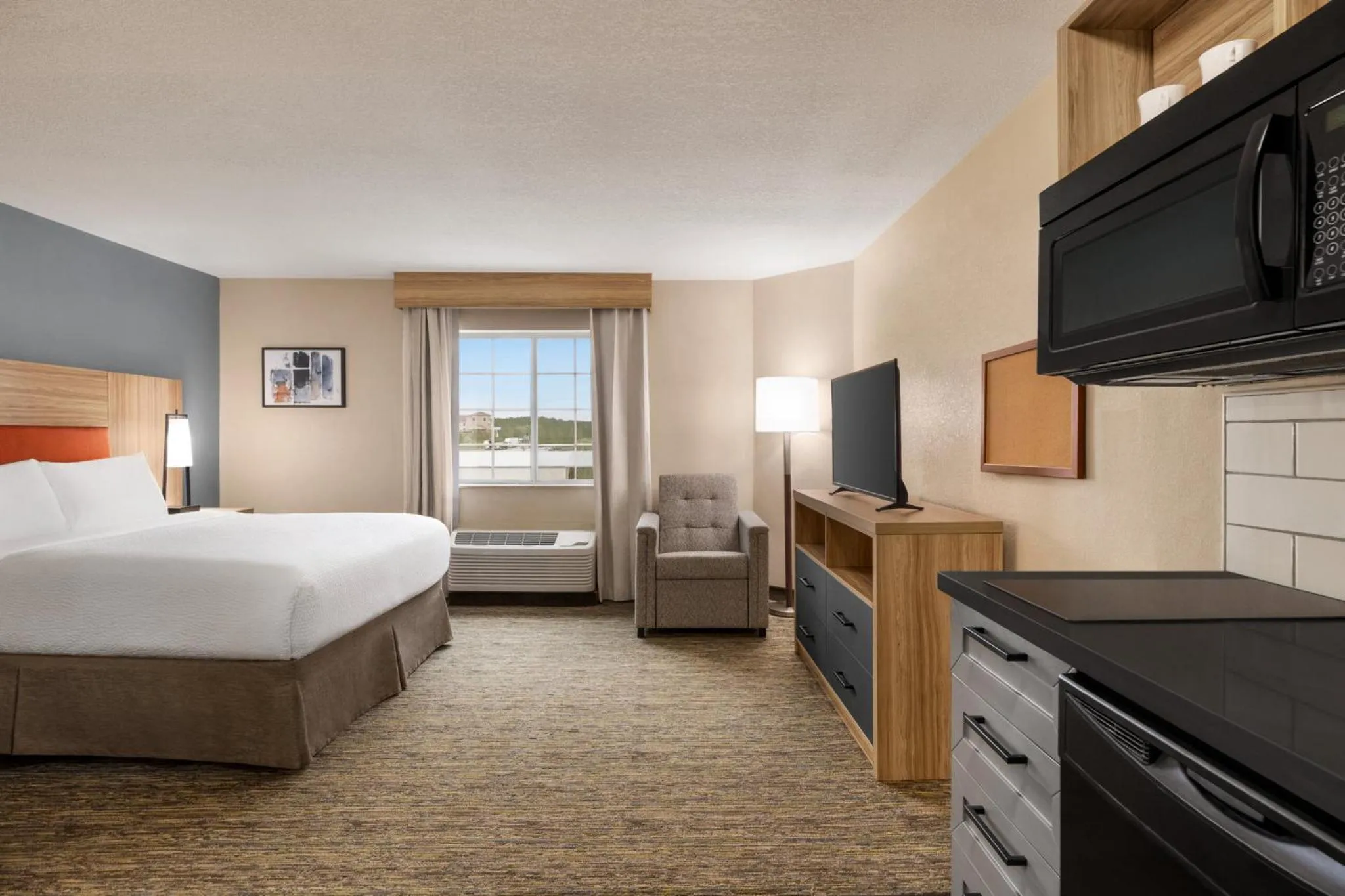 Bedroom, Bed in Candlewood Suites-Augusta by IHG