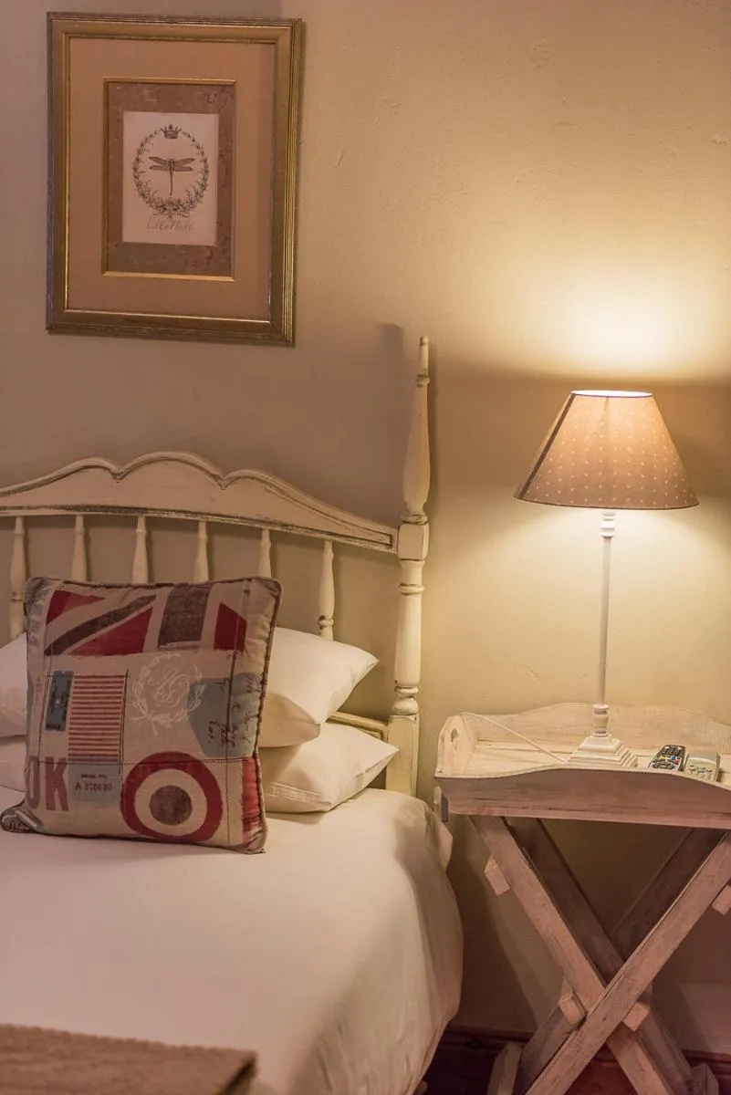 Twin Room with Bathroom in Chateau B&B