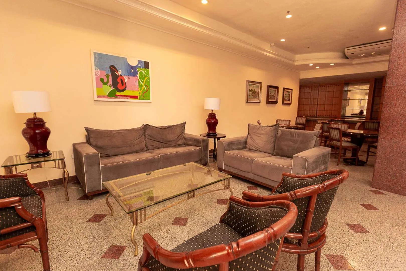 Property building in Rede Andrade Canada