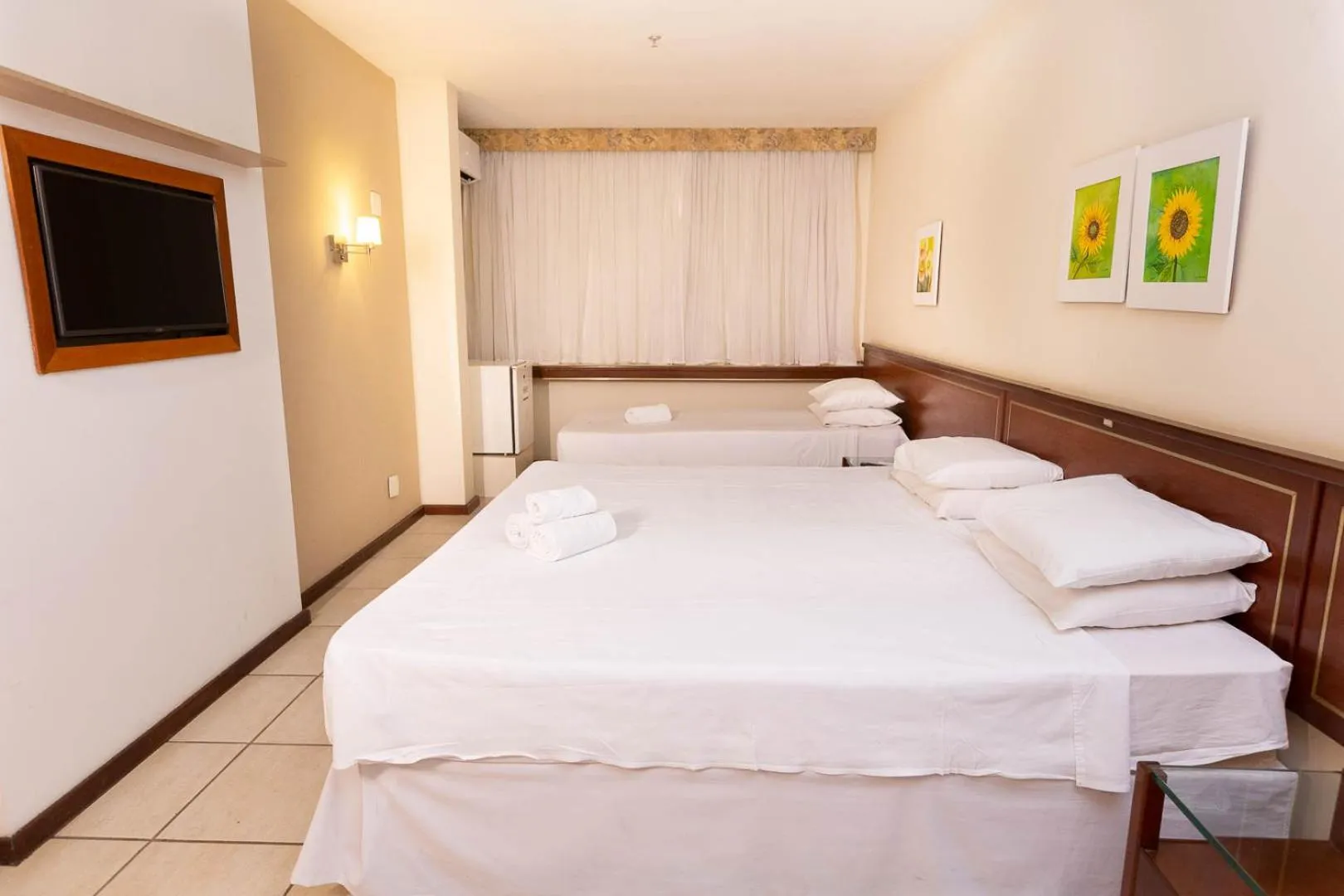 Bed in Rede Andrade Canada