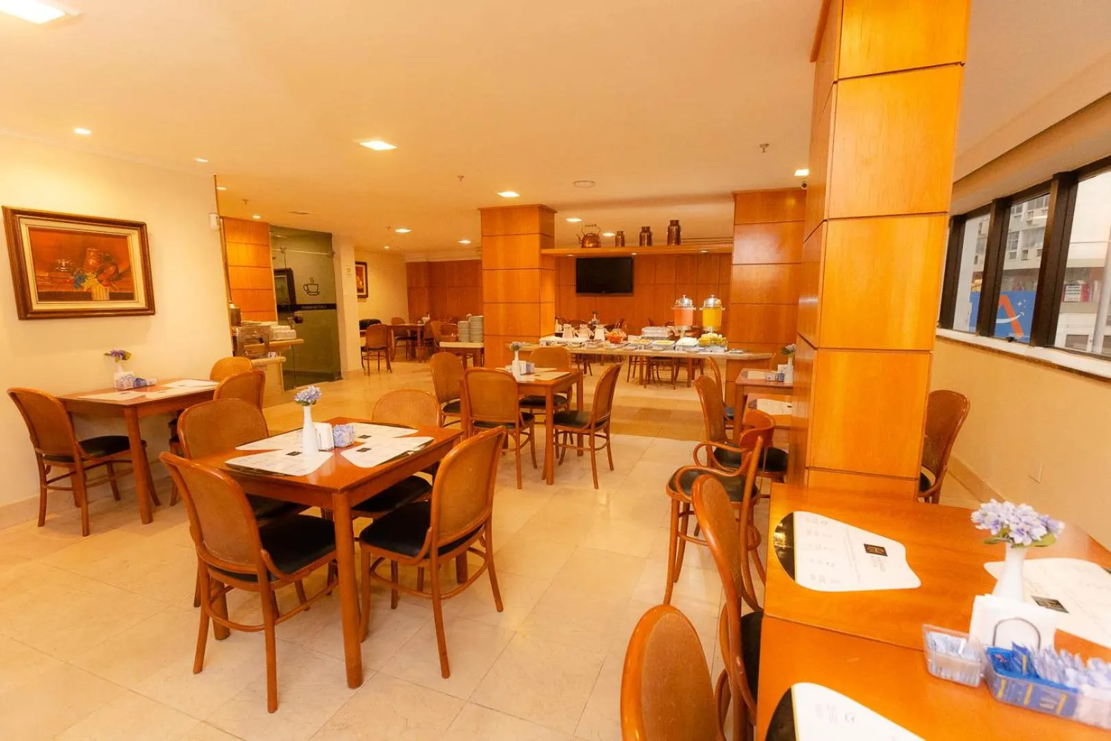 Food and drinks in Rede Andrade Canada