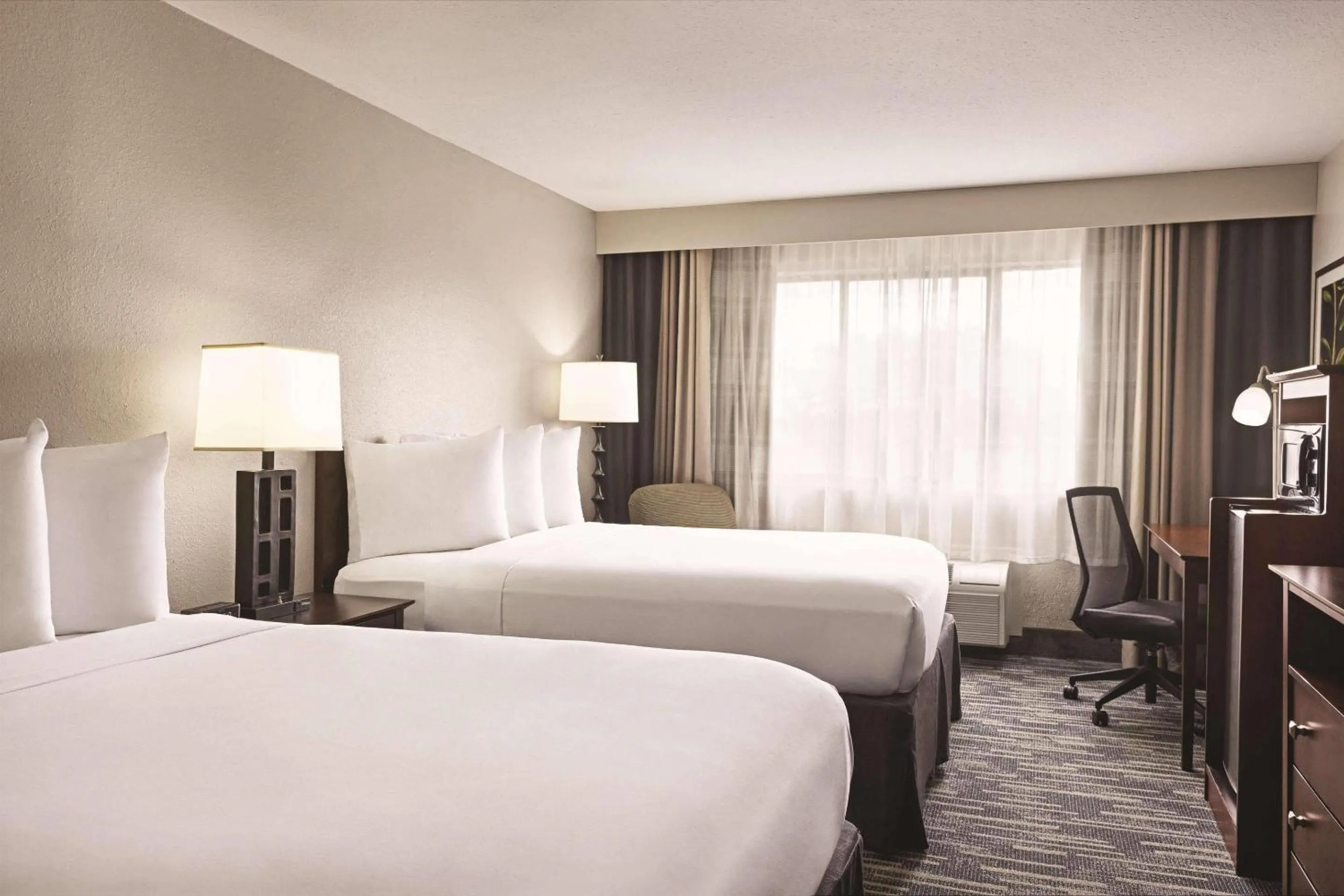 Bedroom, Bed in Country Inn & Suites by Radisson, Abingdon, VA