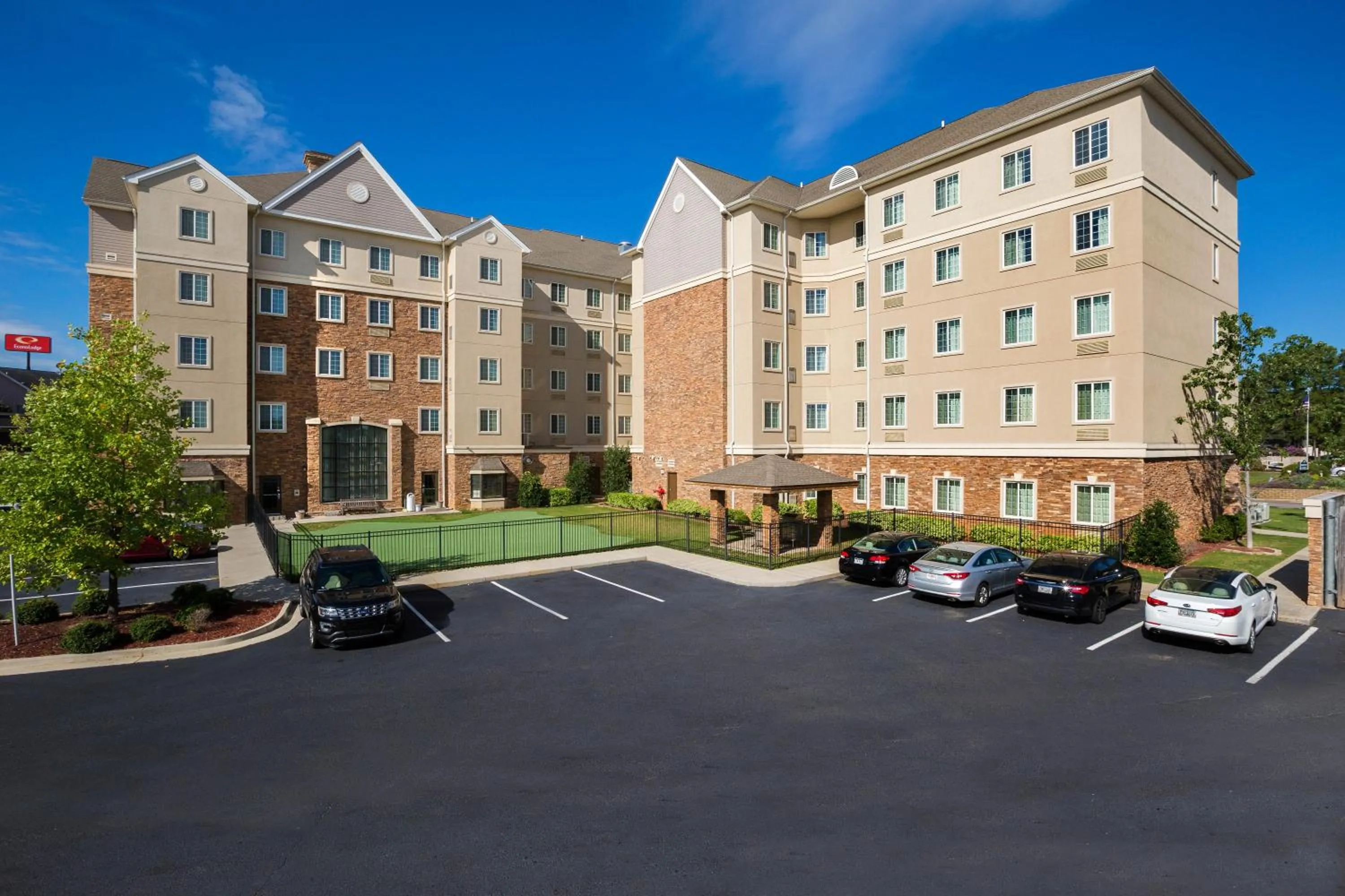 Property building in Staybridge Suites Augusta by IHG