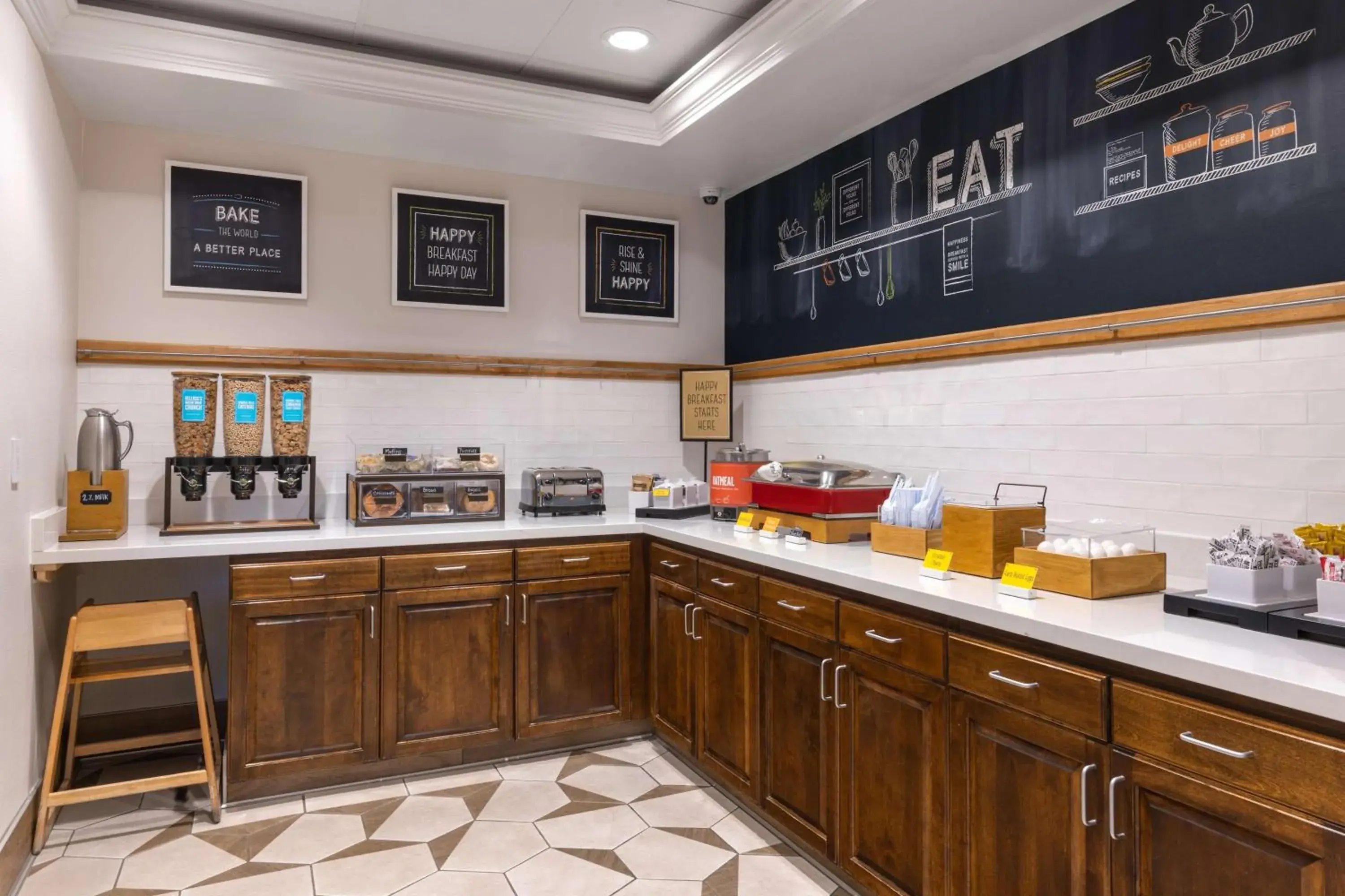 Breakfast in Hampton Inn & Suites Yuba City Breakfast in Hampton Inn & Suites Yuba City