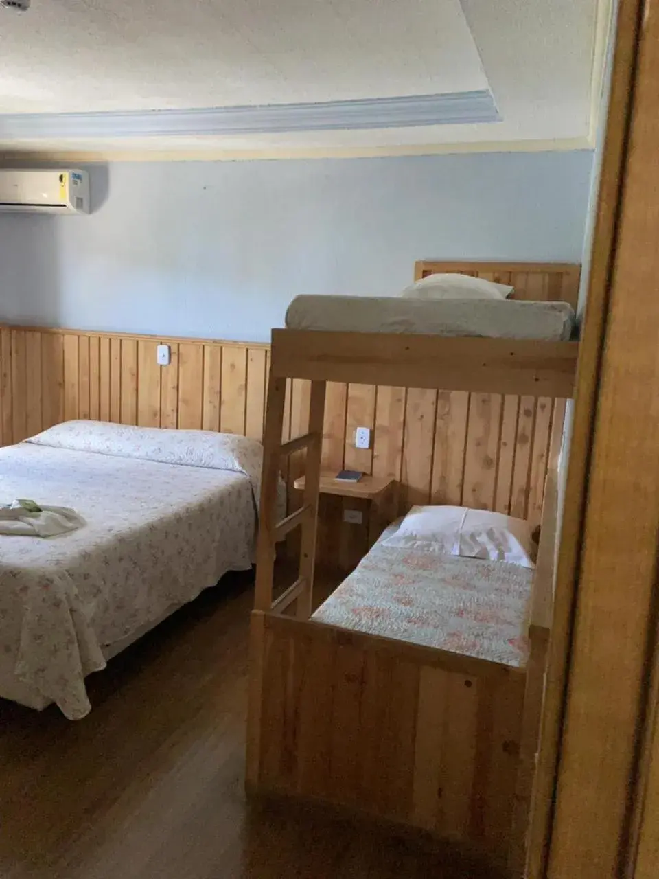 Superior Queen Room in Pousada Primavera Campos do Jordao Superior Queen Room in Pousada Primavera Campos do Jordao