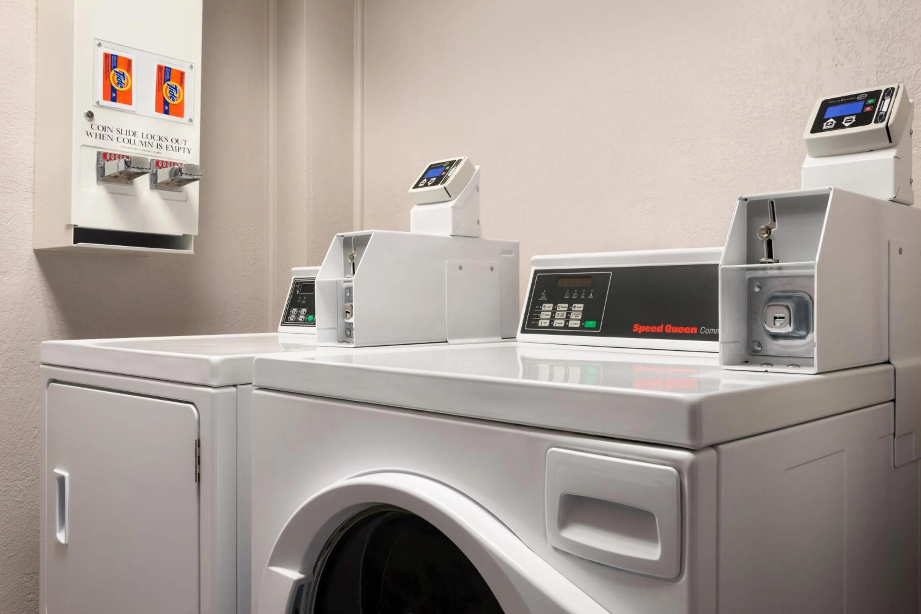 laundry in Country Inn & Suites by Radisson, Mt Pleasant-Racine West, WI