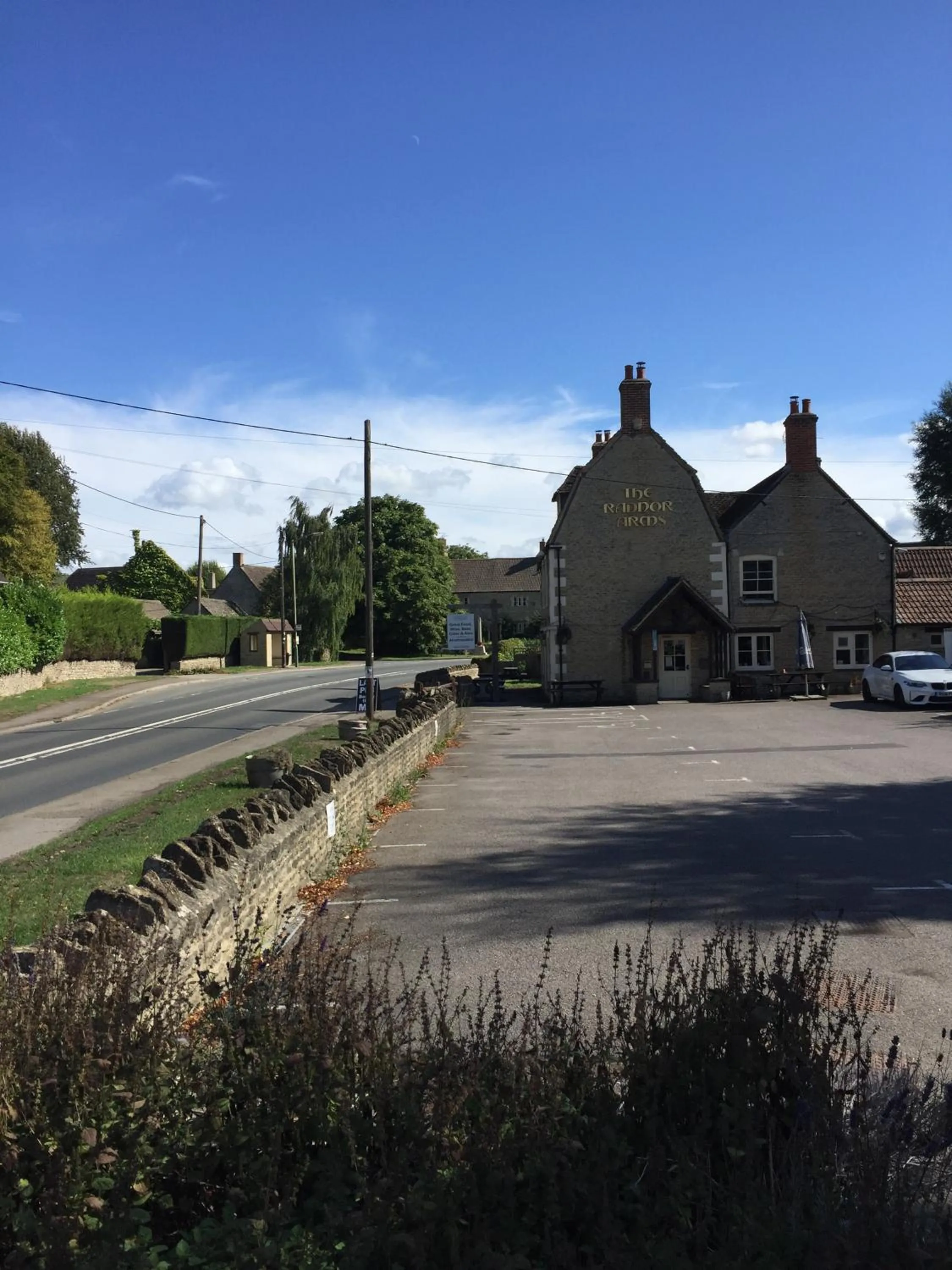 Neighbourhood in The Radnor Arms