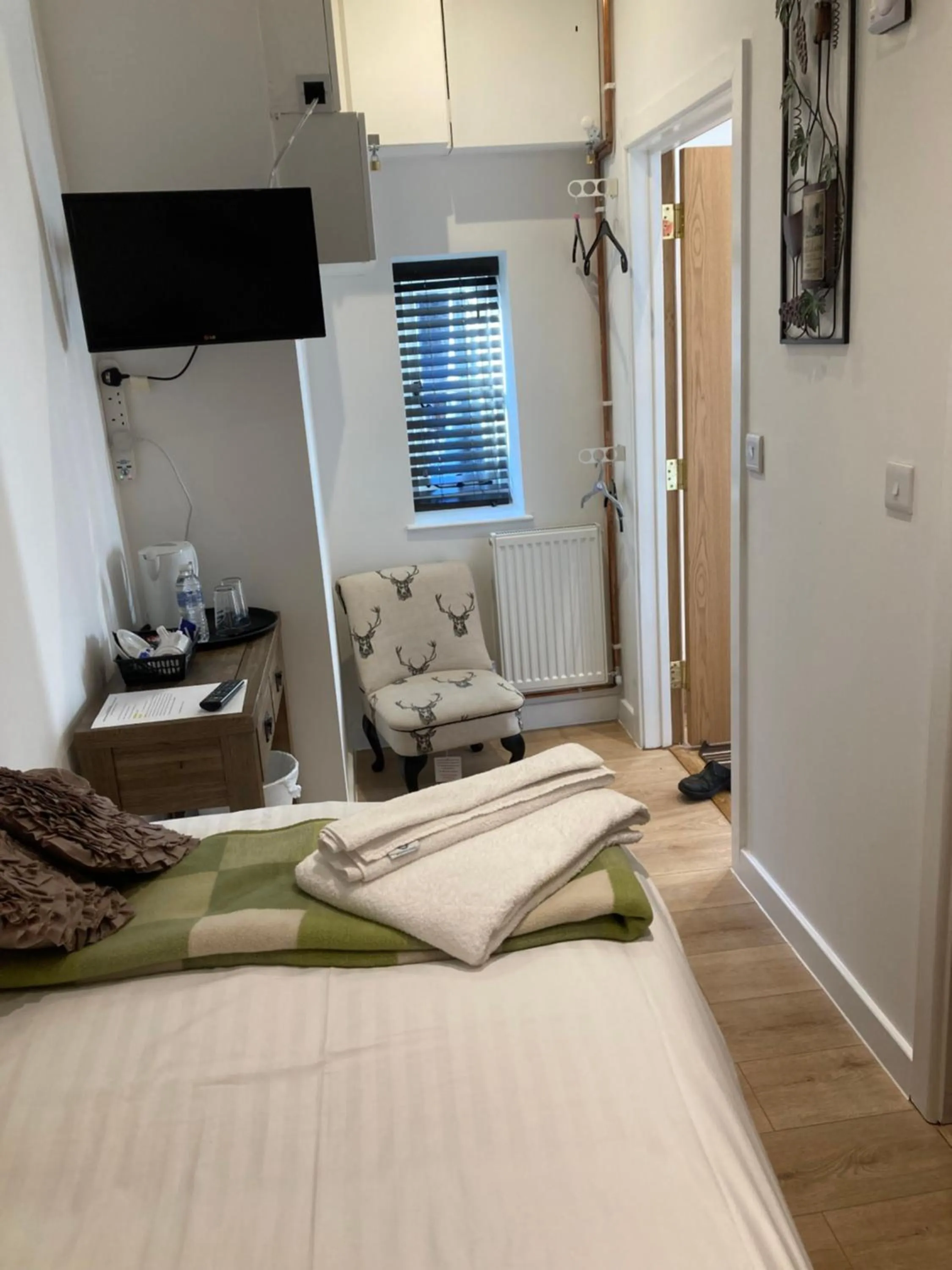 Bed in The Radnor Arms