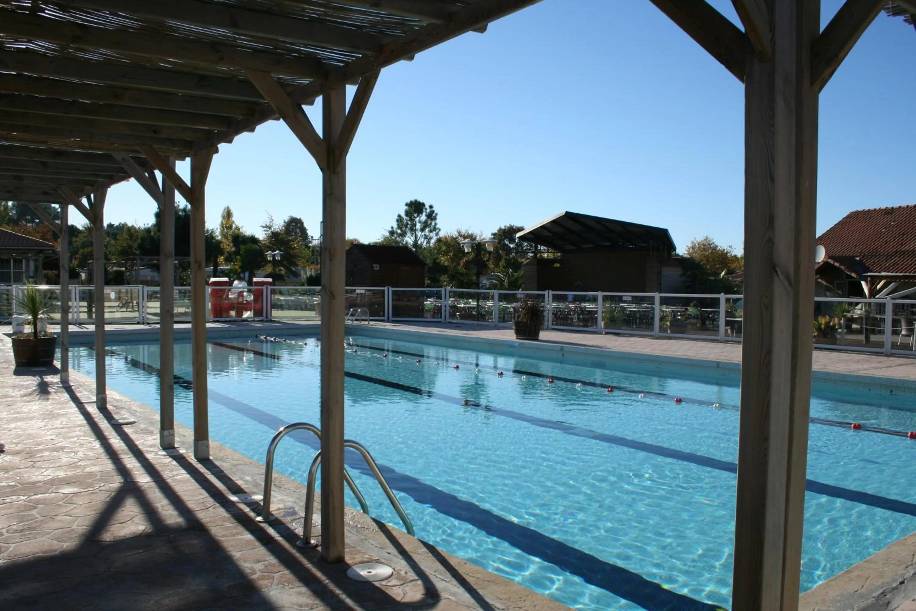 Swimming pool in Rêve en Famille