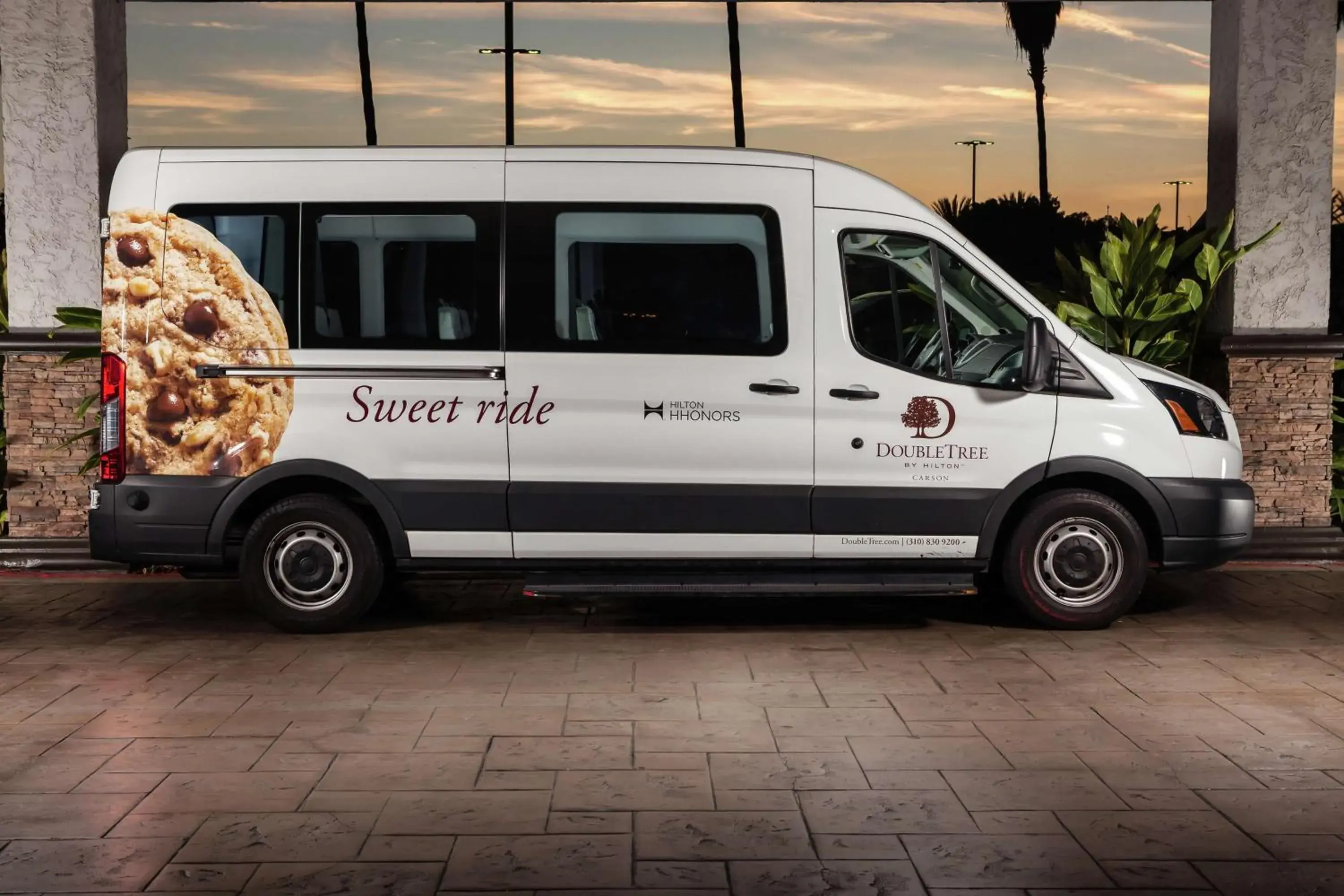 Property building in DoubleTree by Hilton Carson Property building in DoubleTree by Hilton Carson