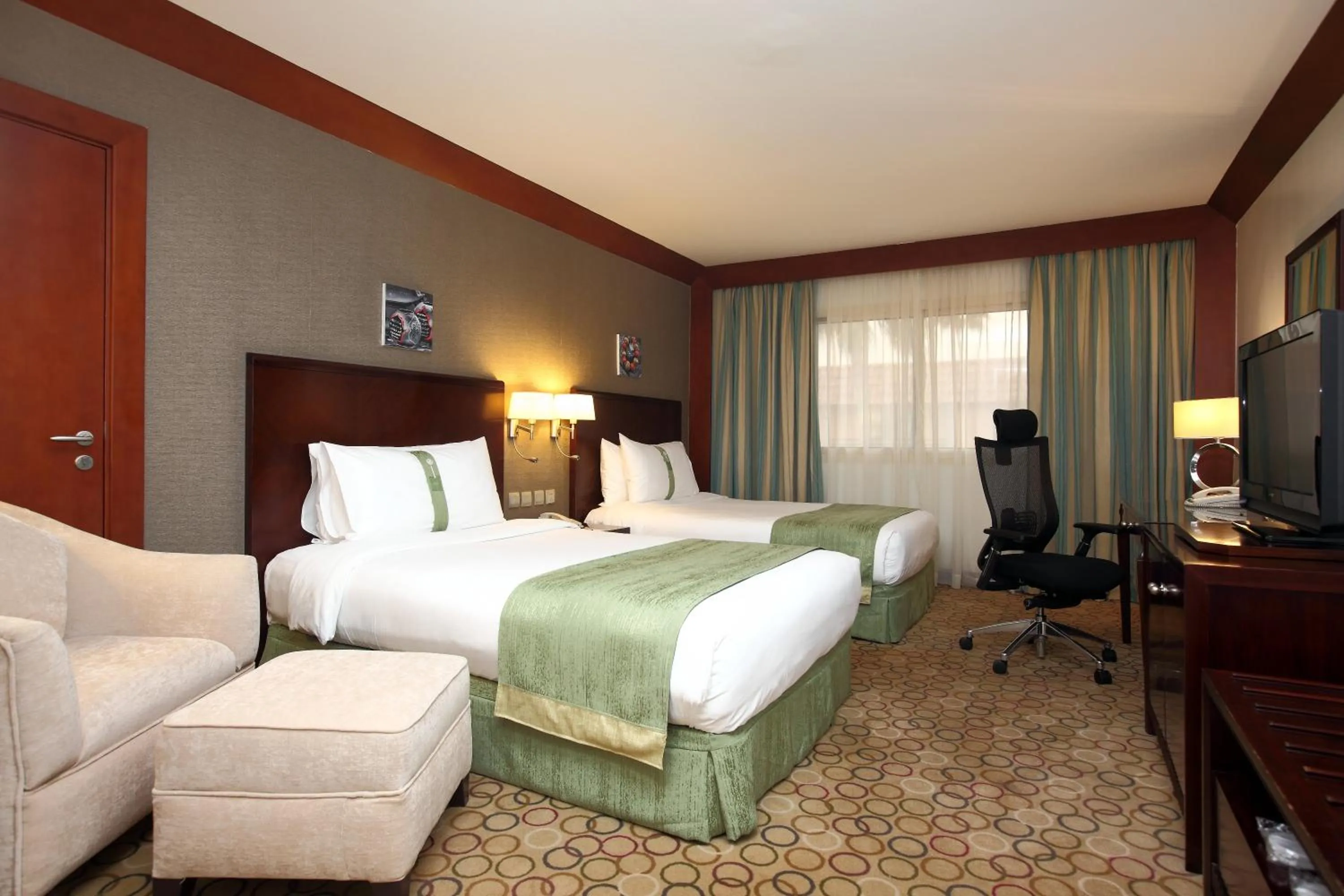 Photo of the whole room, Bed in Holiday Inn Al Khobar - Corniche by IHG