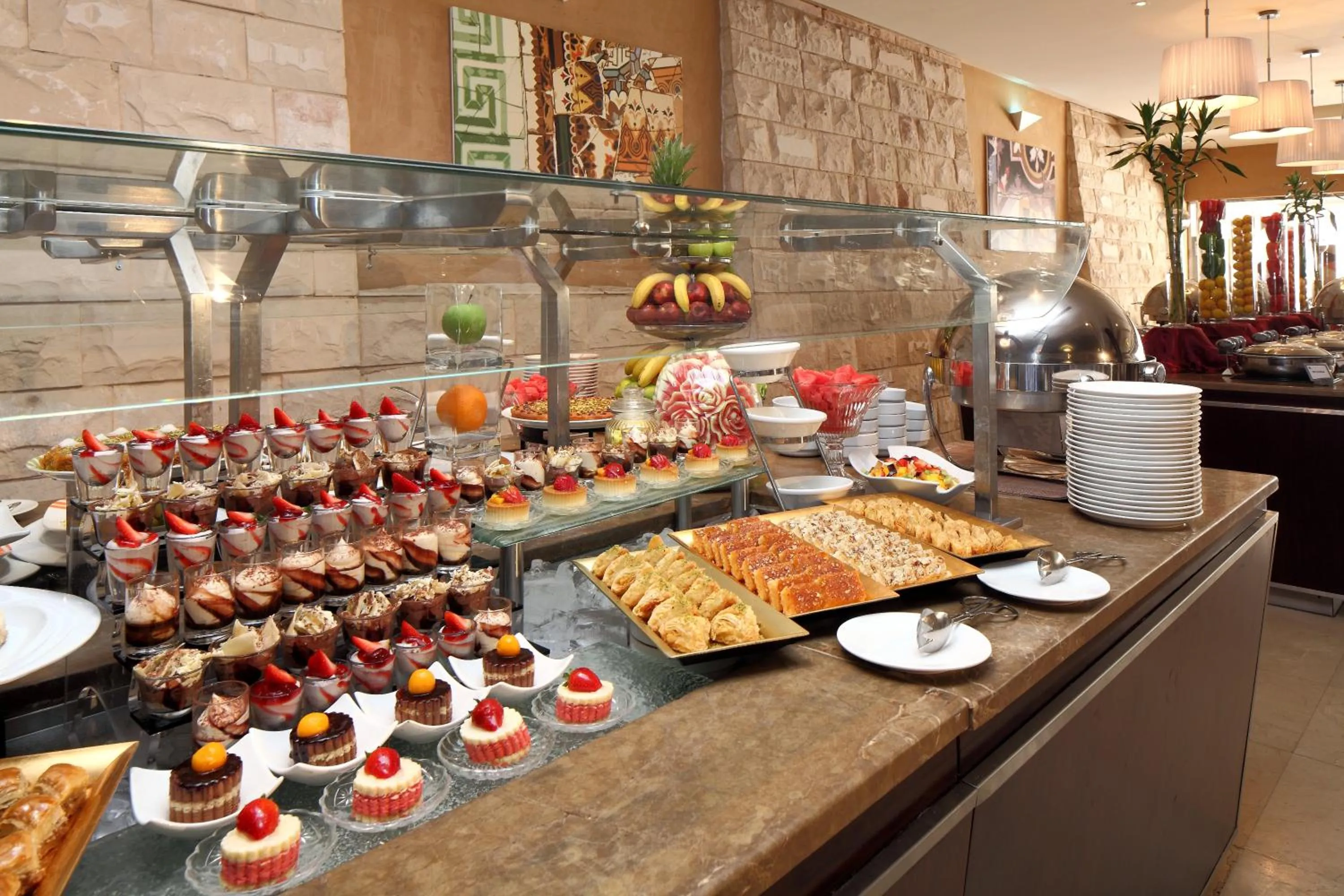 Restaurant/places to eat in Holiday Inn Al Khobar - Corniche by IHG