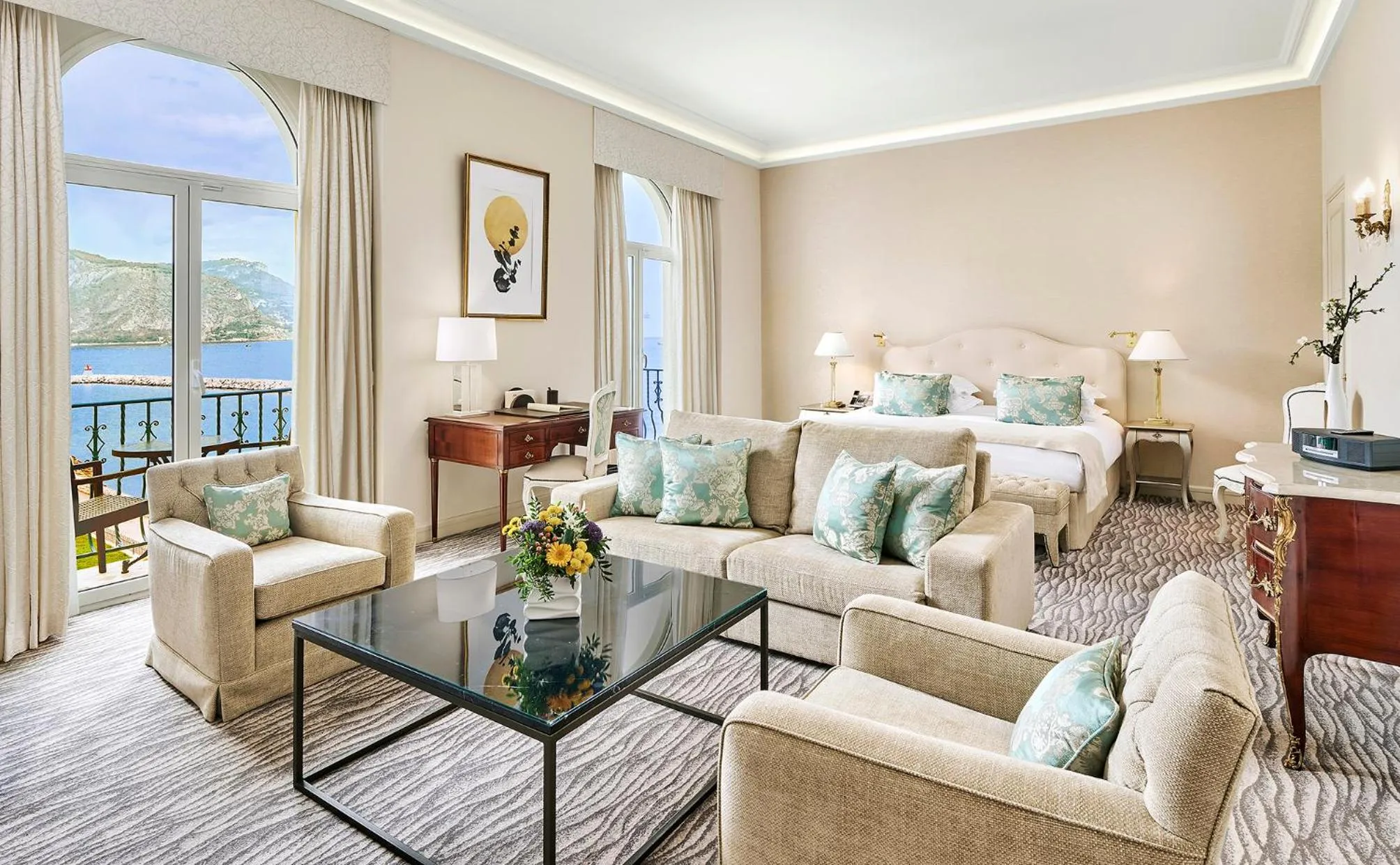 Bed in La Réserve de Beaulieu