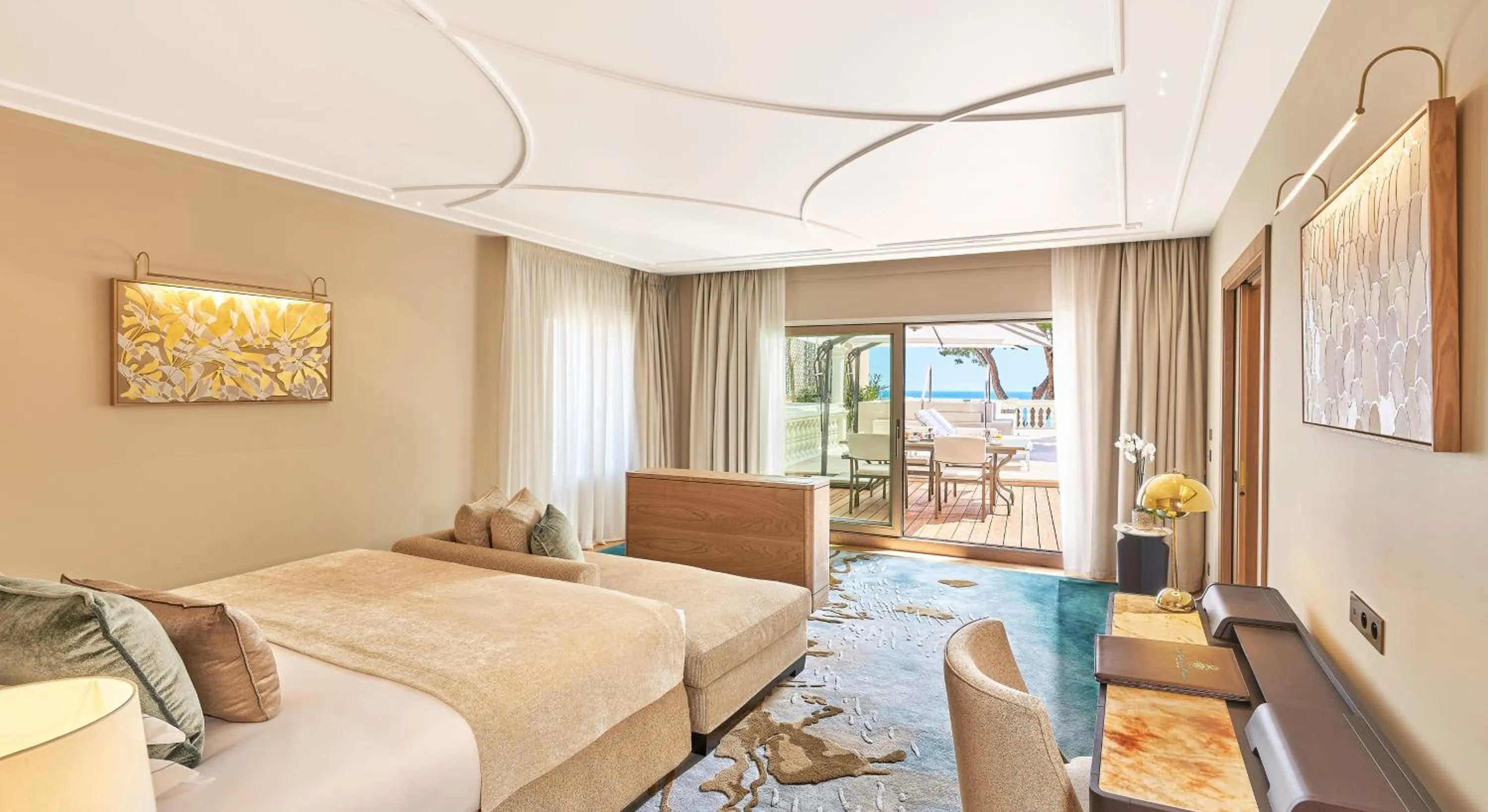 Bed in La Réserve de Beaulieu