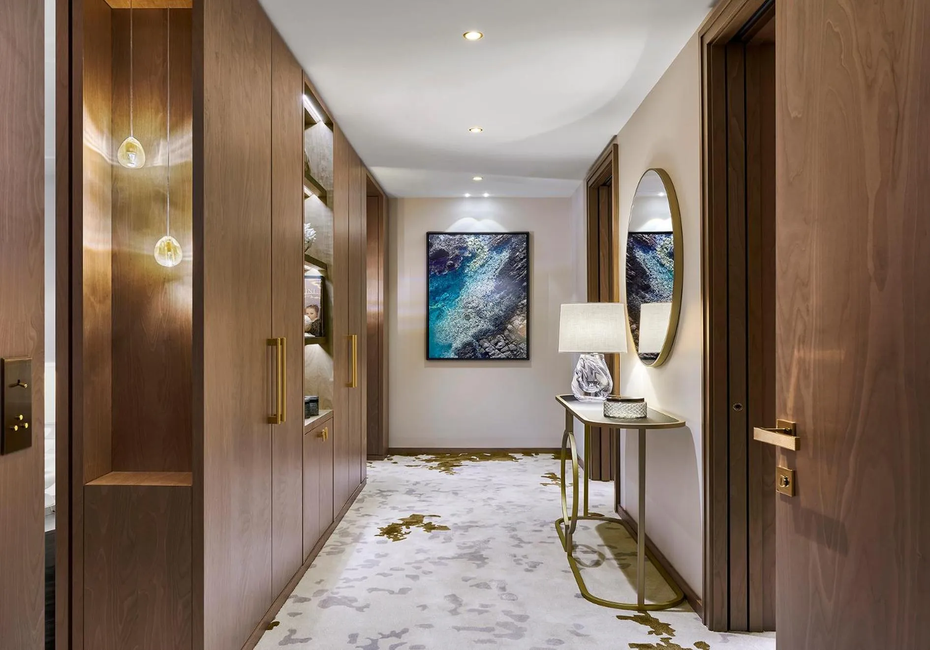 hair dresser in La Réserve de Beaulieu