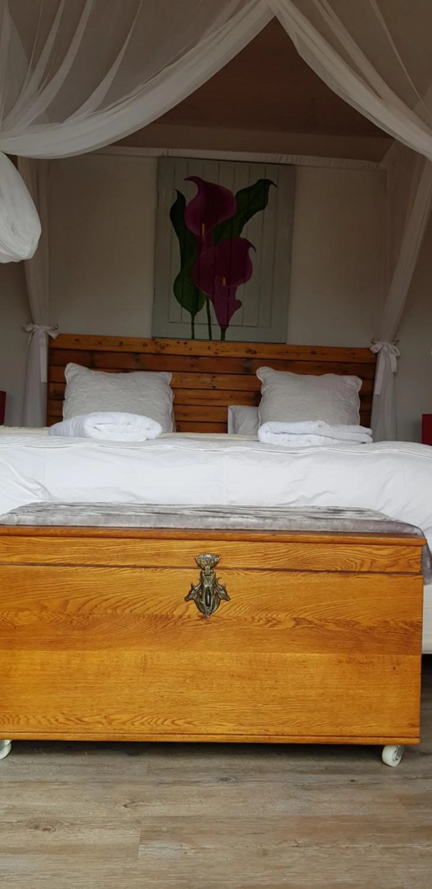 Decorative detail in The-Ark B&B