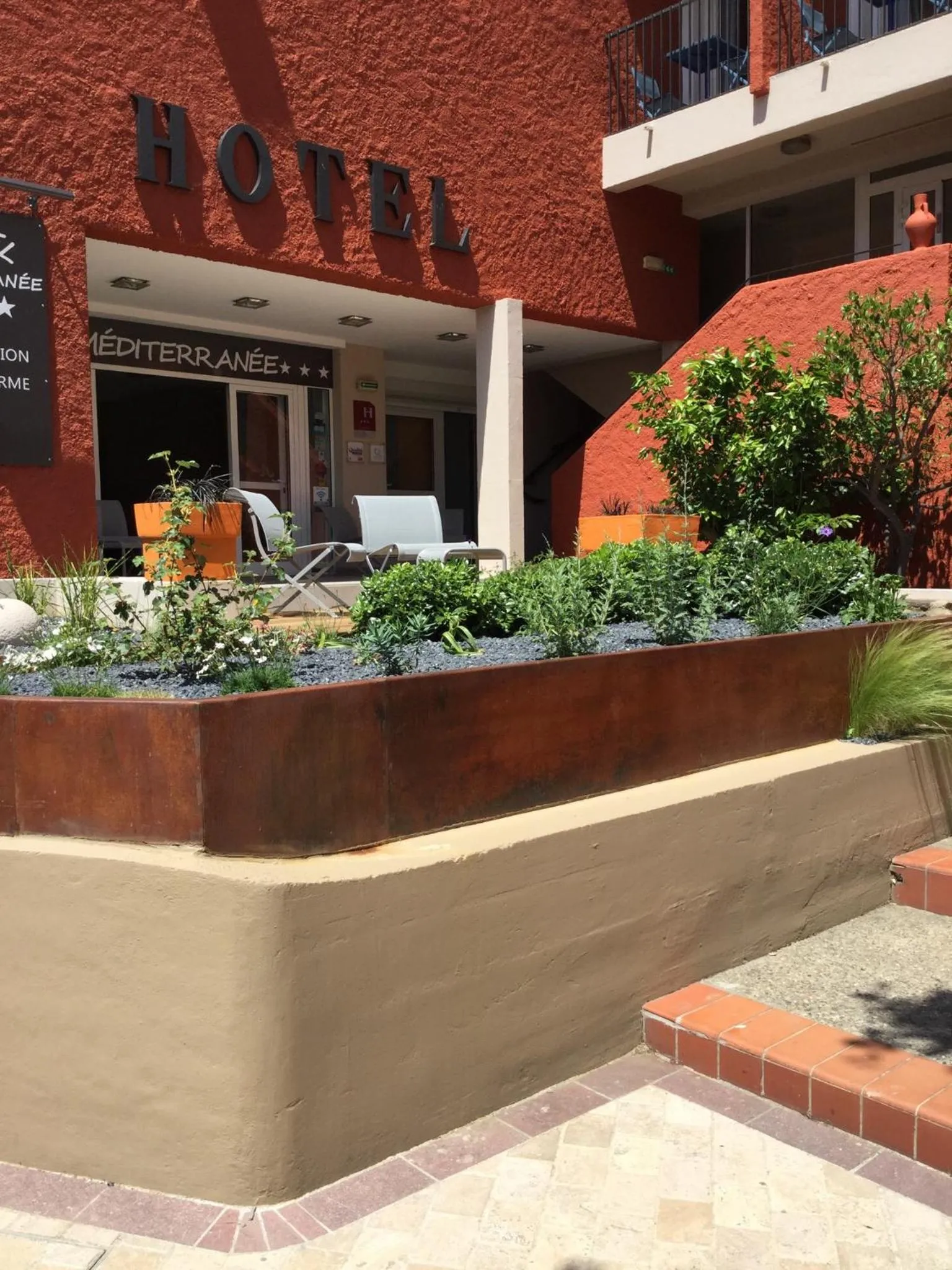 Patio in Hotel Méditerranée