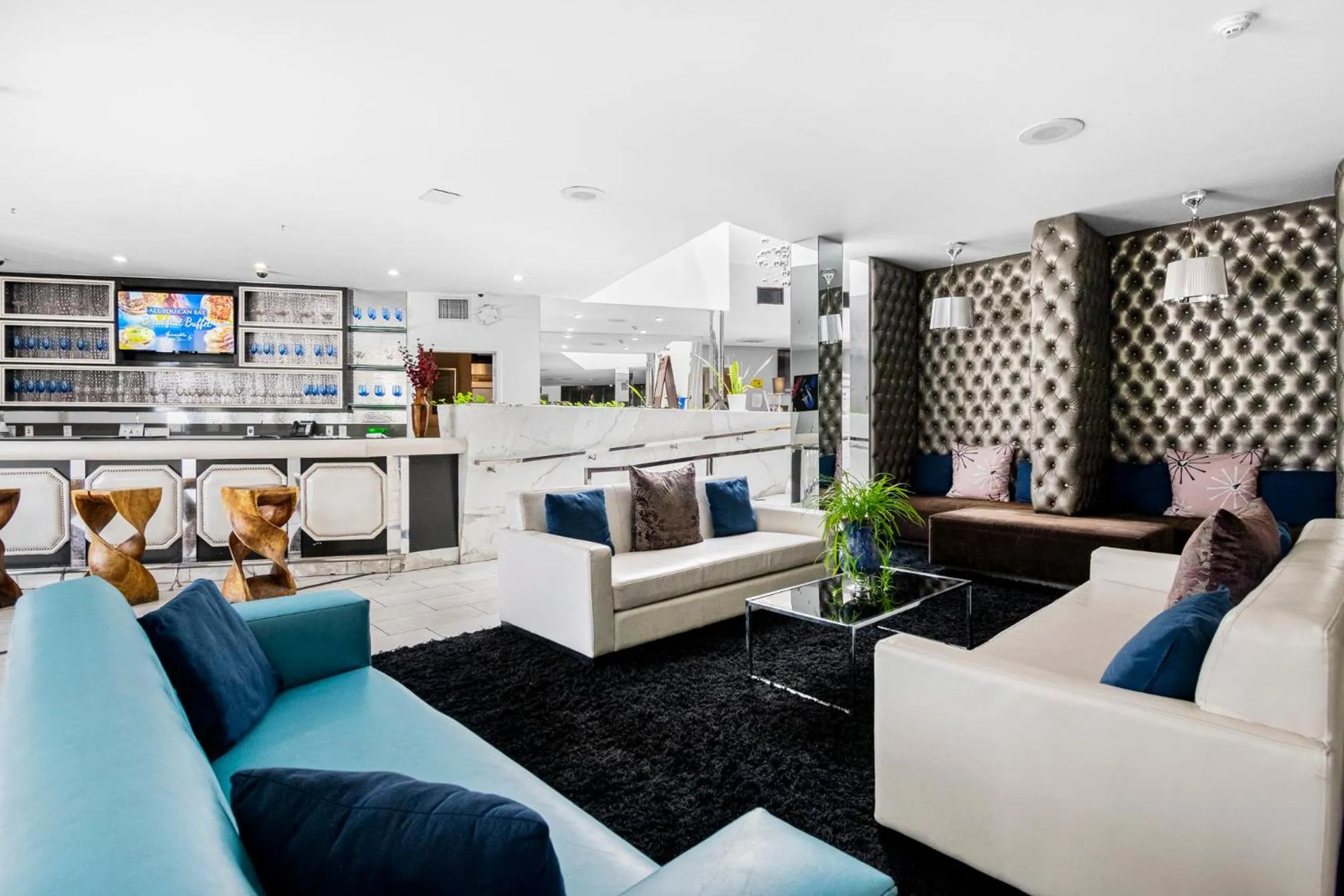 Lounge or bar in Serene Vegas Boutique Hotel Las Vegas