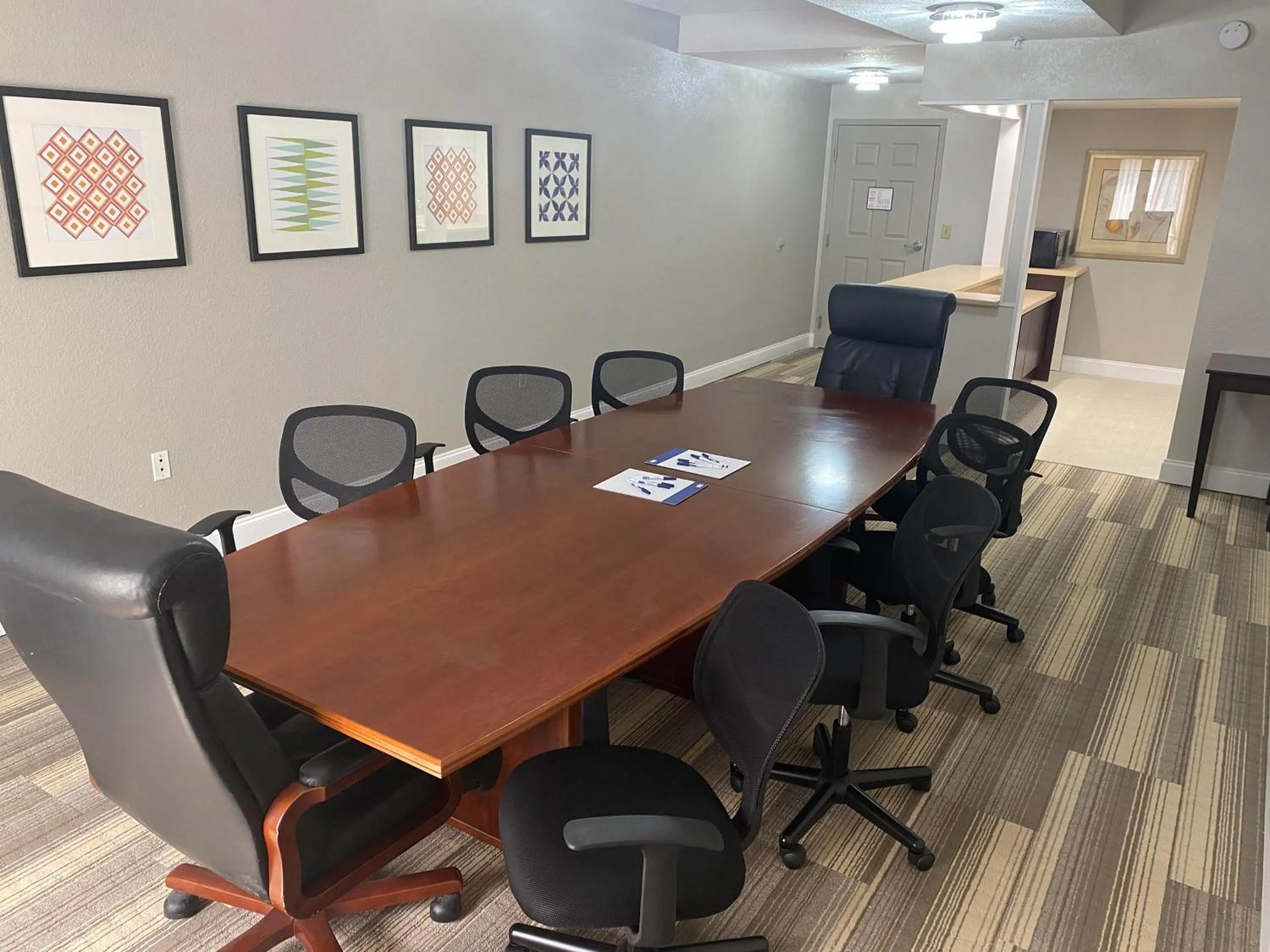 Meeting/conference room in Holiday Inn Express Hotel & Suites Clearwater US 19 North by IHG