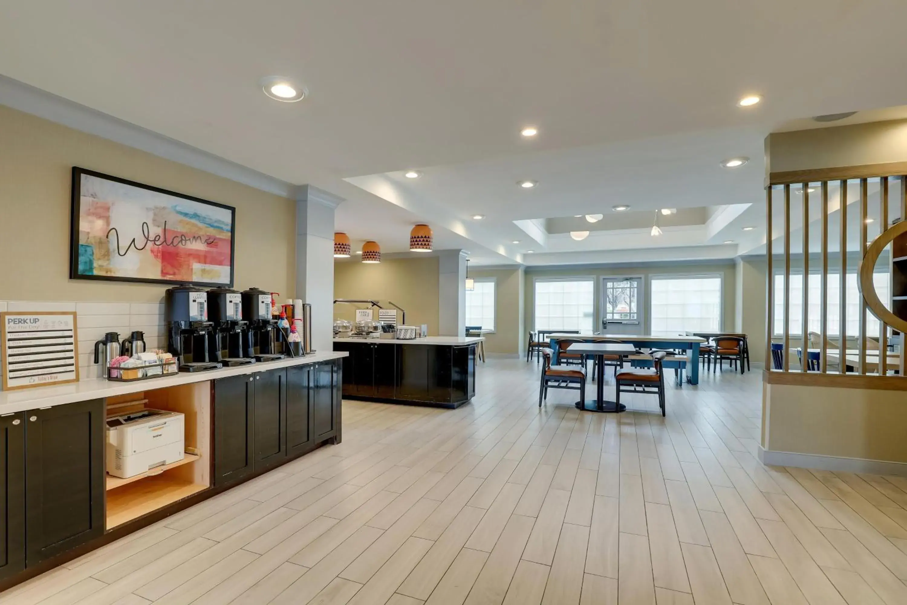 Breakfast in Sonesta ES Suites San Jose - Airport Breakfast in Sonesta ES Suites San Jose - Airport