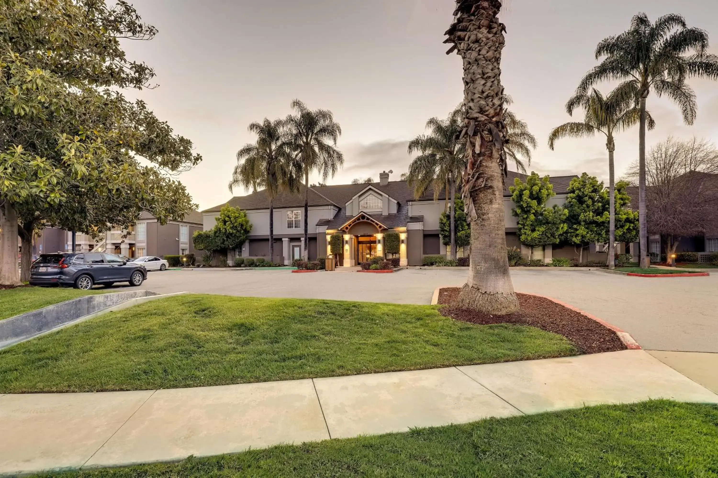 Property building in Sonesta ES Suites San Jose - Airport Property building in Sonesta ES Suites San Jose - Airport