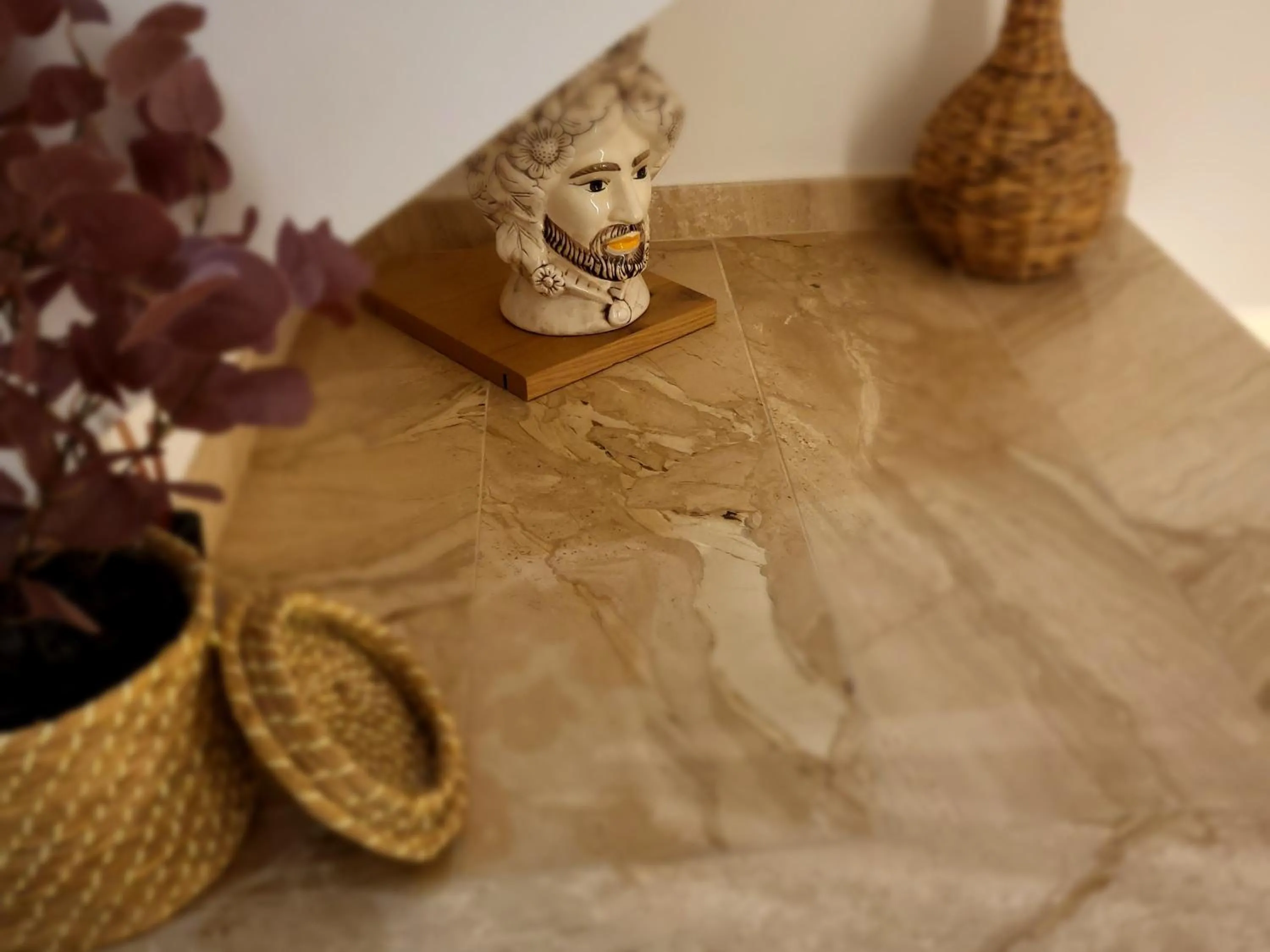 Decorative detail in Atrium