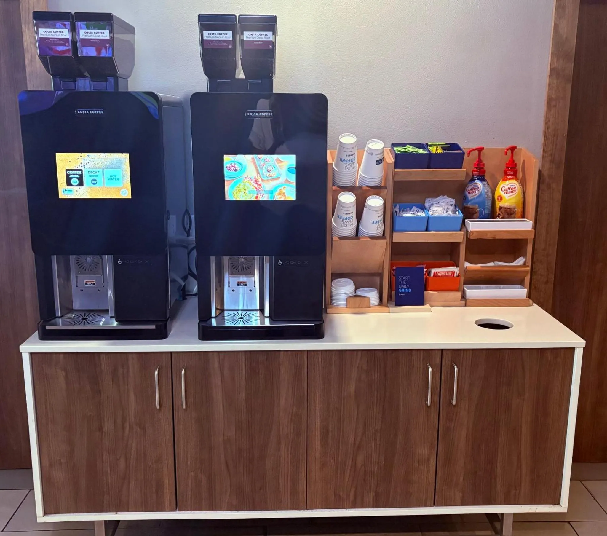 Photo of the whole room in Holiday Inn Express Hotel and Suites Alice by IHG