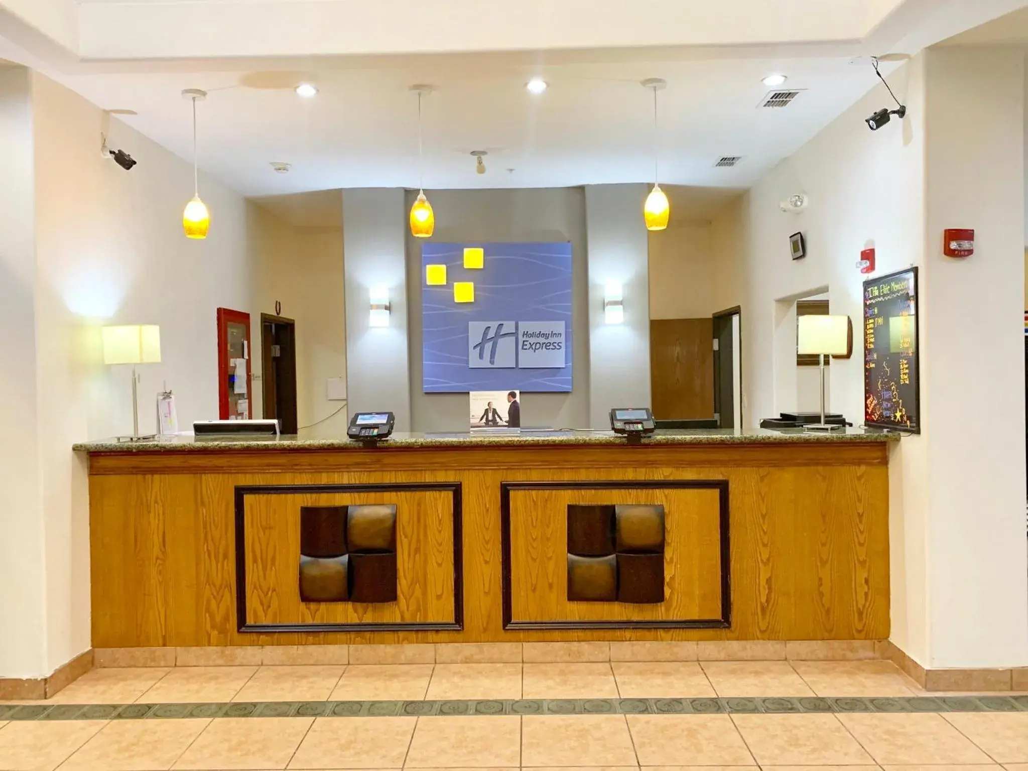 Property building in Holiday Inn Express Hotel and Suites Alice by IHG Property building in Holiday Inn Express Hotel and Suites Alice by IHG