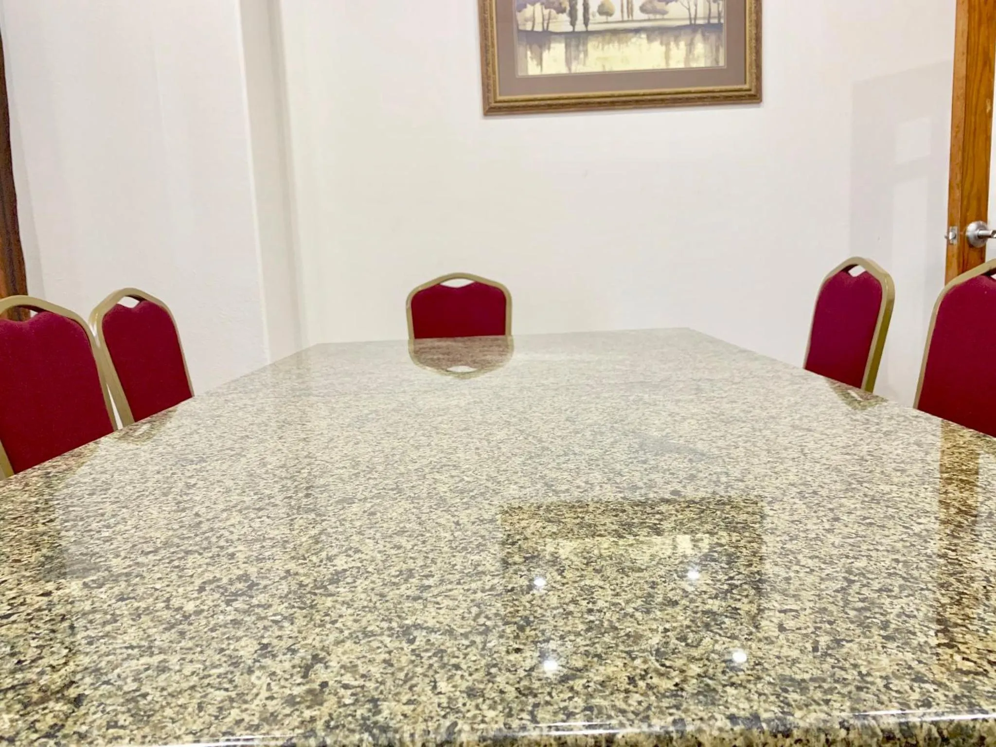 Meeting/conference room in Holiday Inn Express Hotel and Suites Alice by IHG