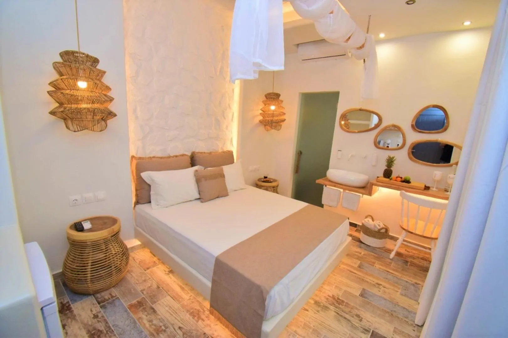 Bedroom, Bed in Naxos Petite Studios