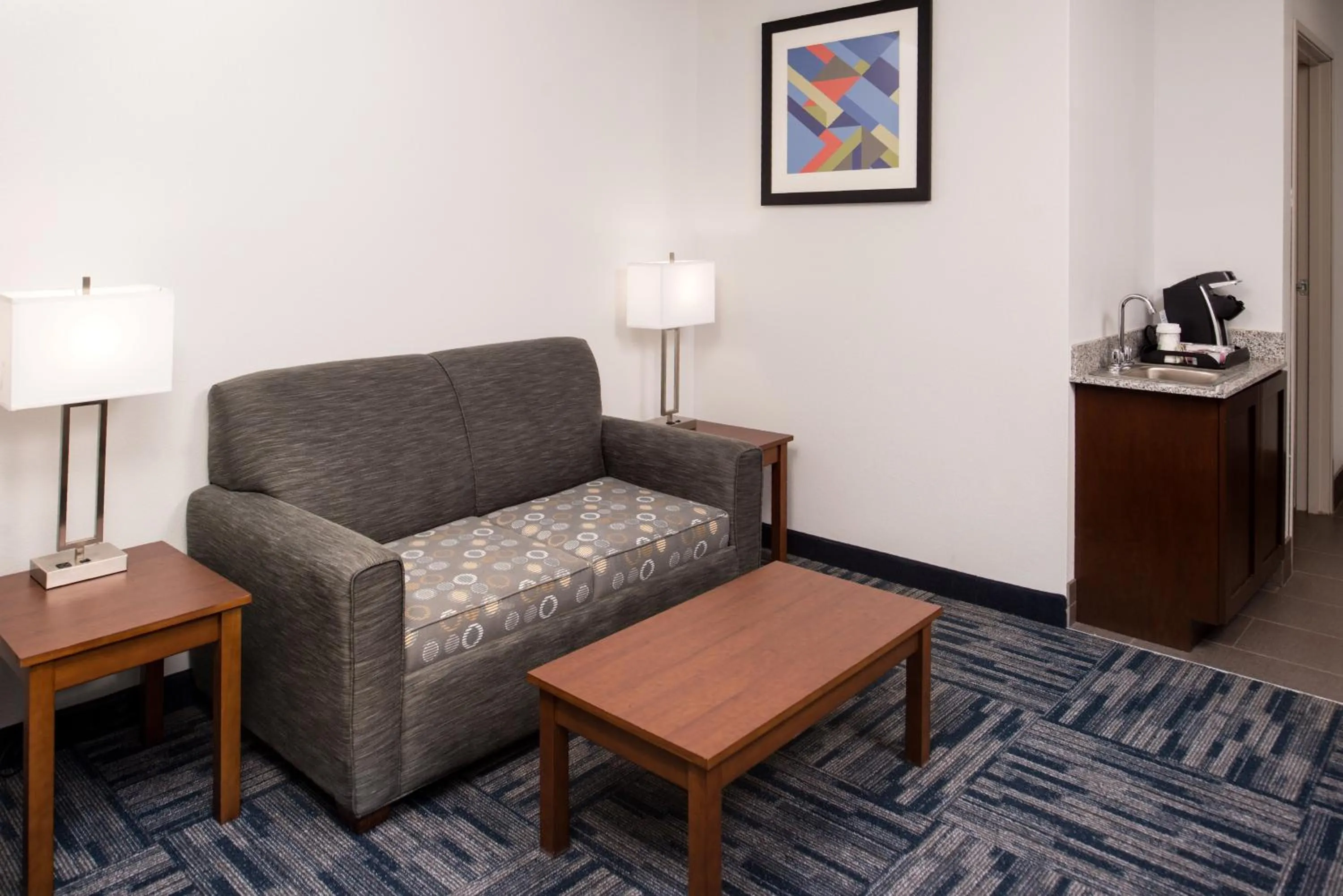 Bedroom in Holiday Inn Express & Suites Alamogordo Highway 54/70 by IHG