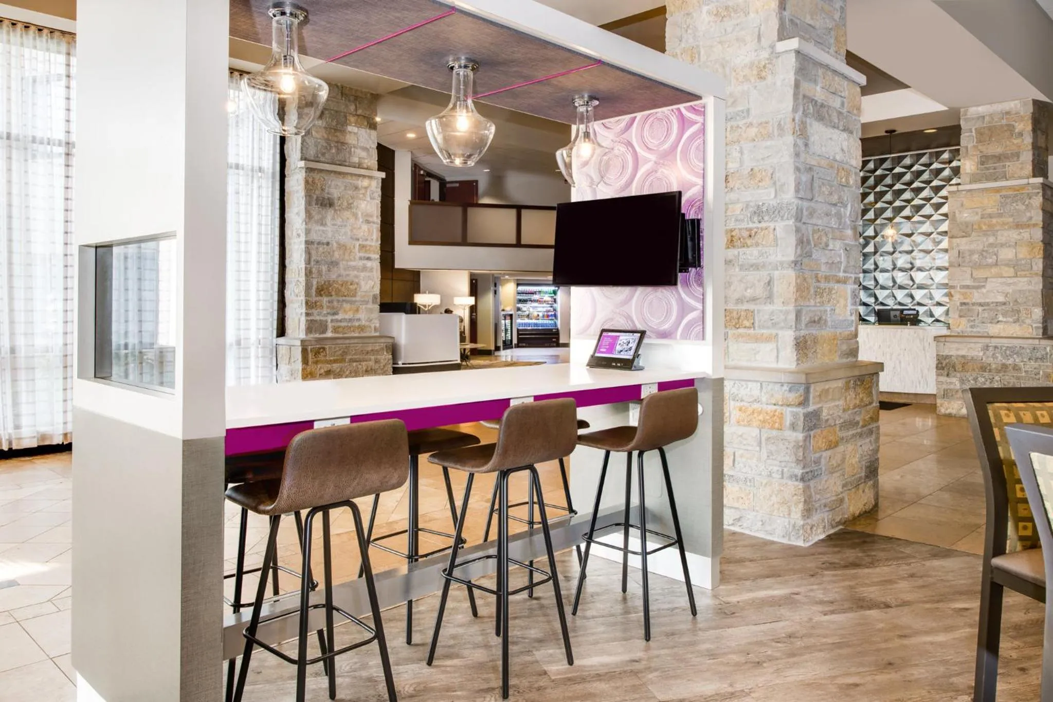 Property building in Crowne Plaza Milwaukee Airport by IHG