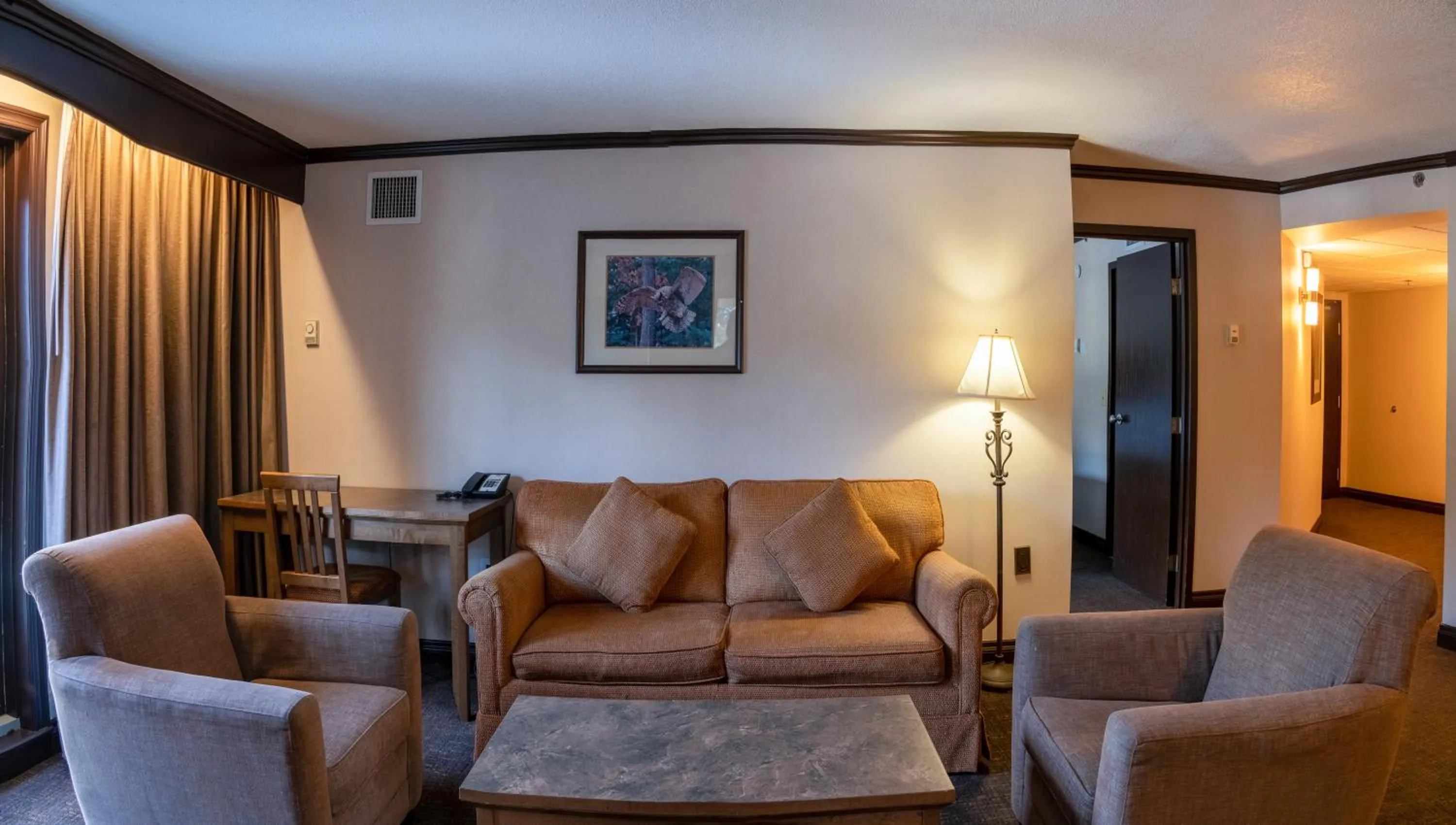 Living room in The Rundlestone Lodge