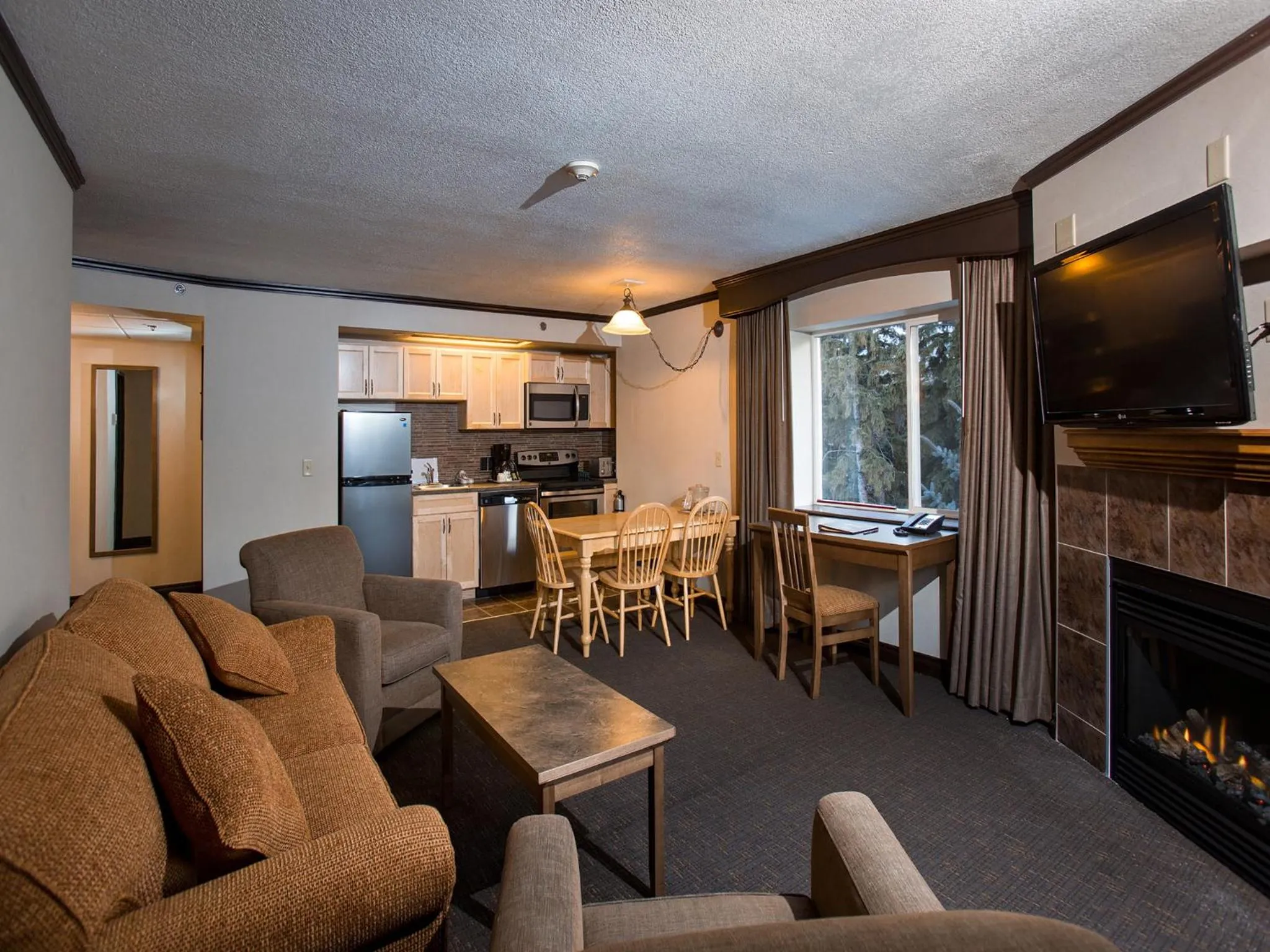 Photo of the whole room in The Rundlestone Lodge