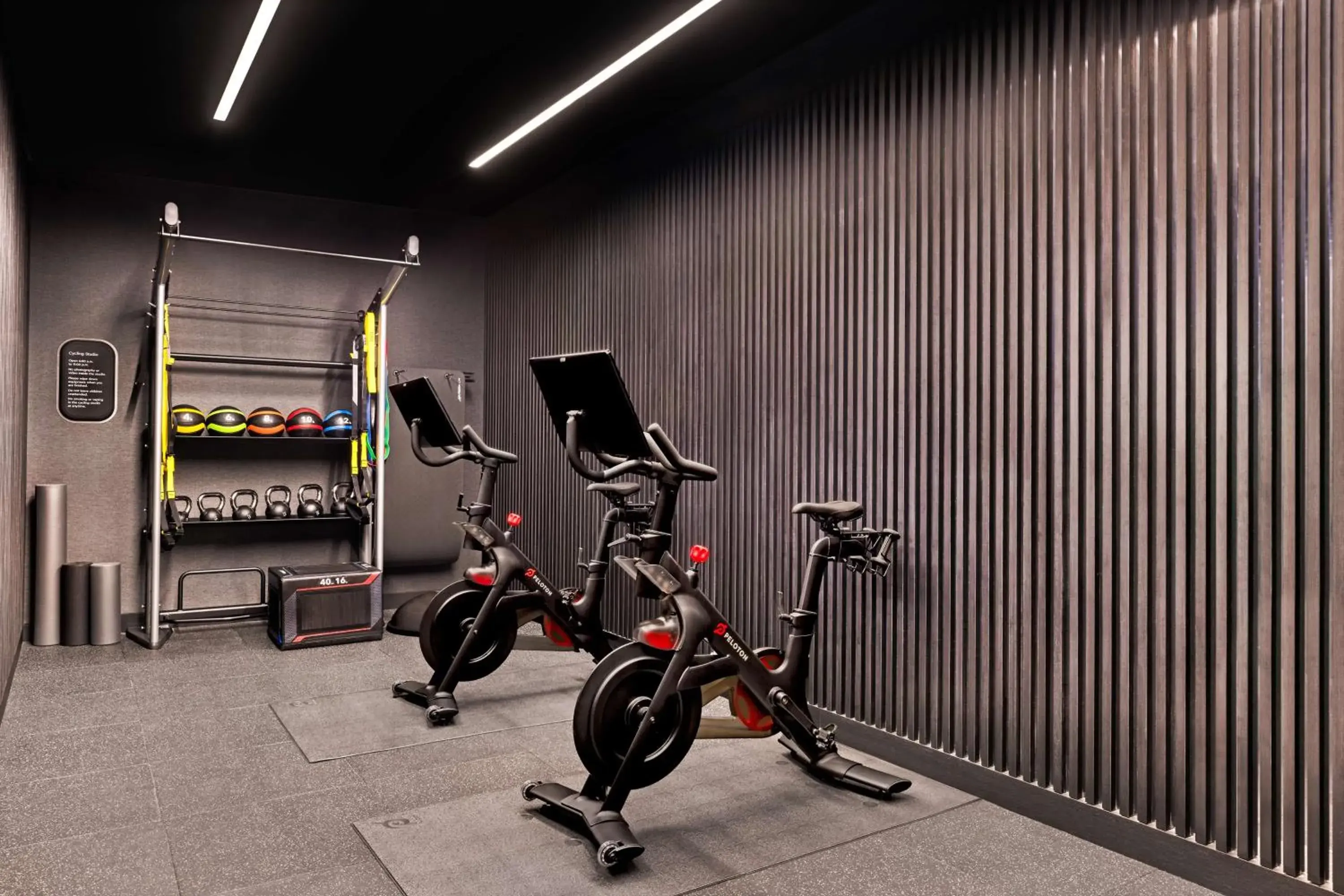 Fitness centre/facilities in Revery Toronto Downtown, Curio Collection by Hilton Fitness centre/facilities in Revery Toronto Downtown, Curio Collection by Hilton