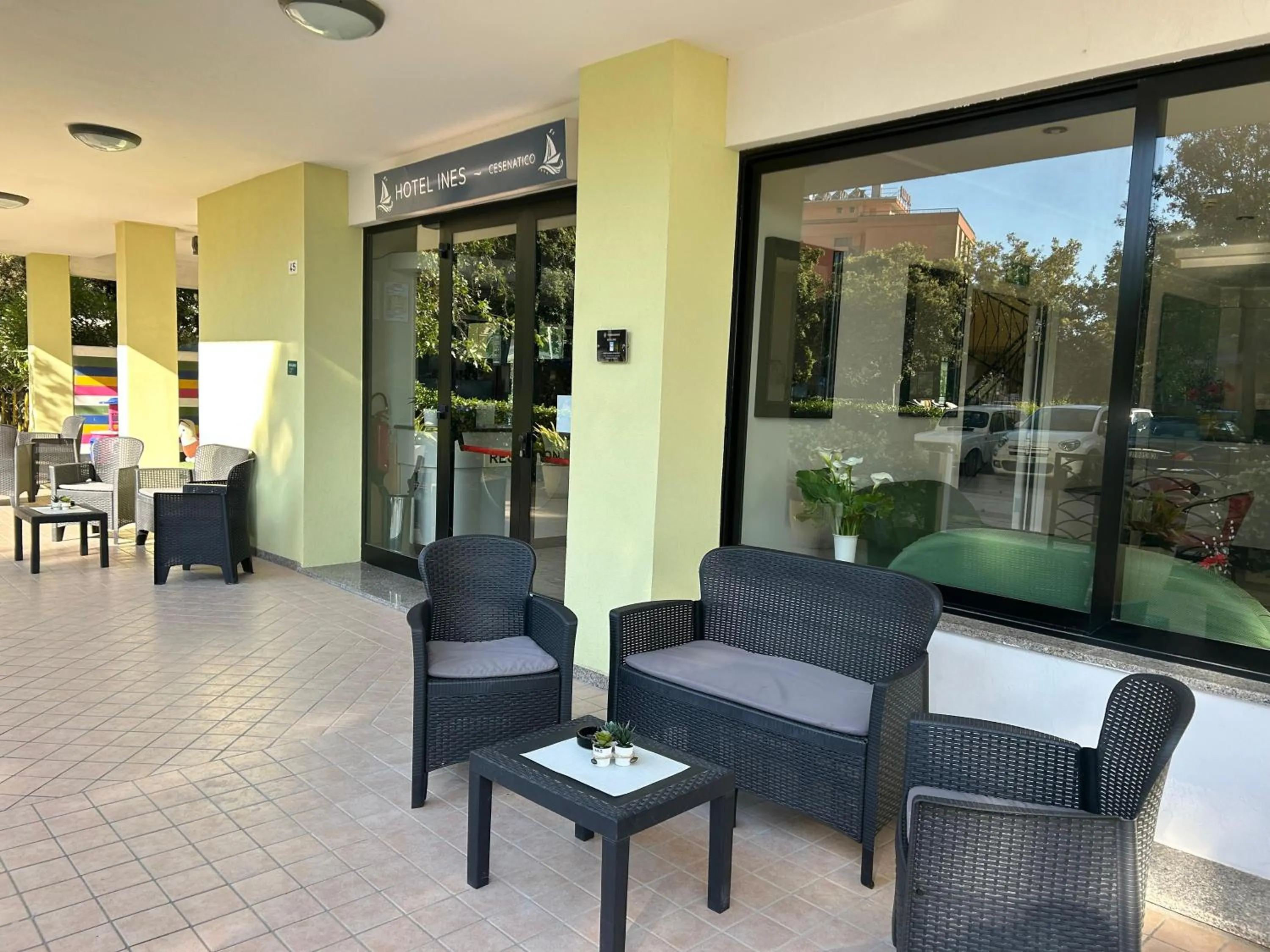 Hotel Ines