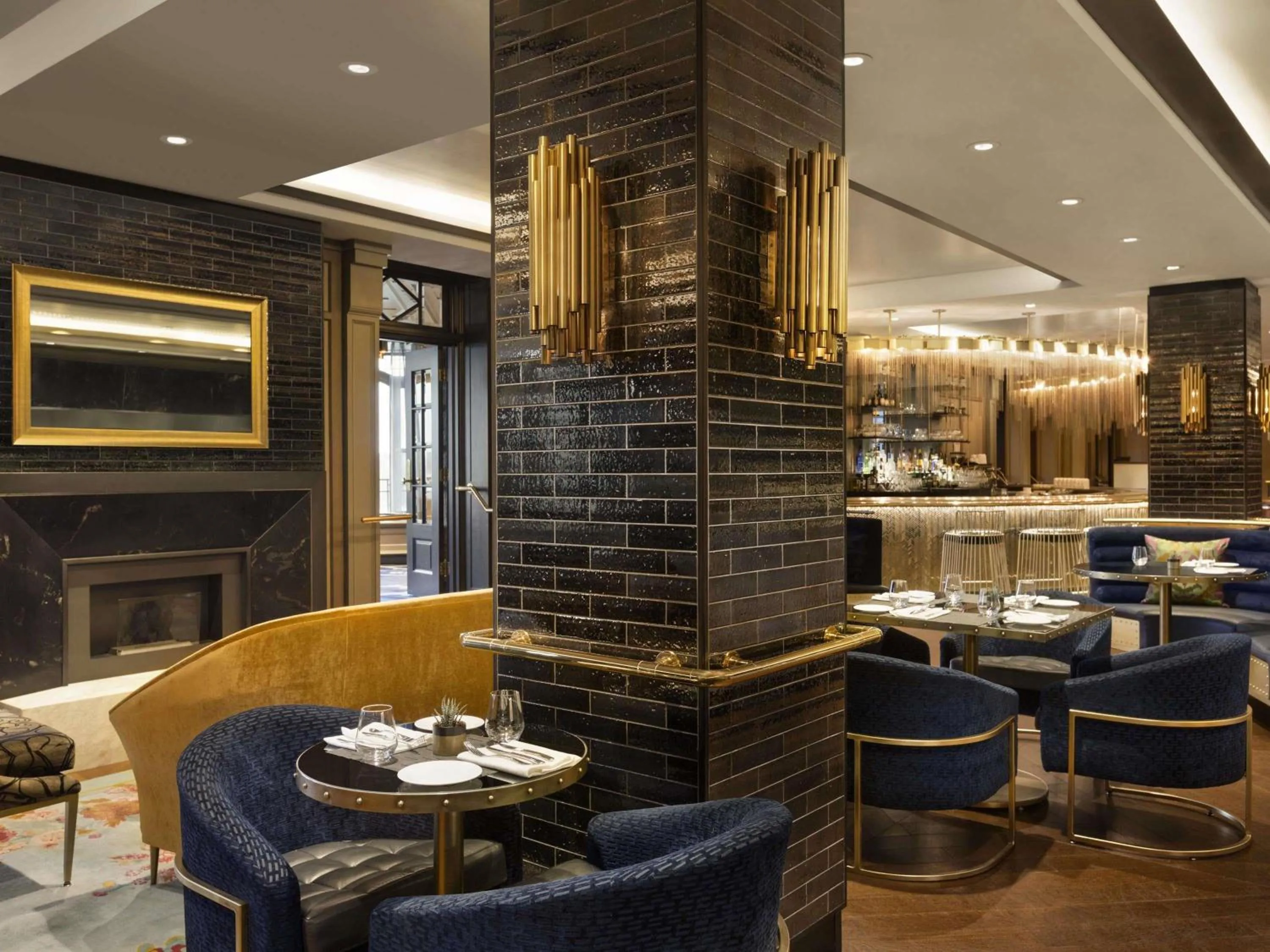 Restaurant/places to eat in Fairmont Le Chateau Frontenac