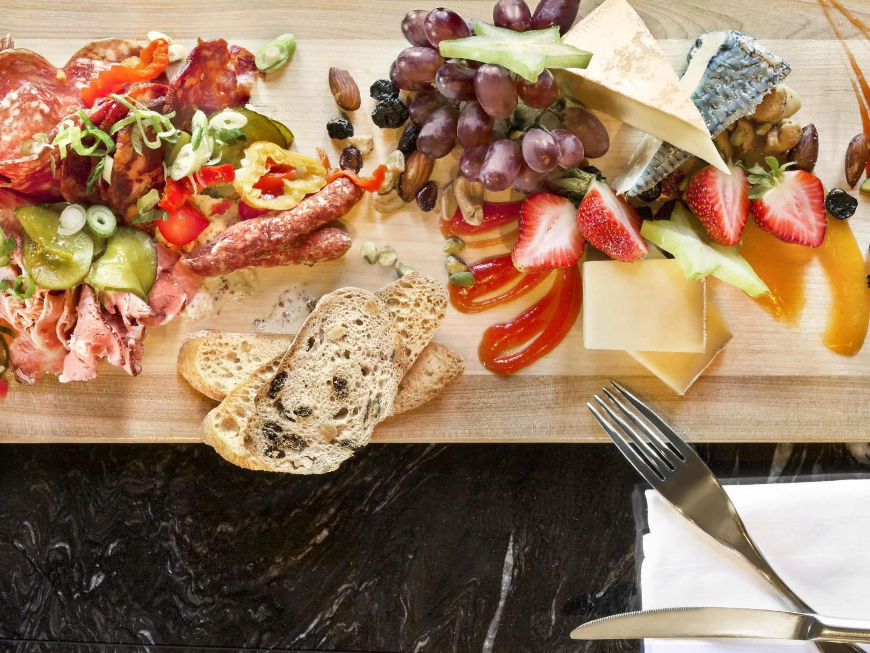 Restaurant/places to eat in Fairmont Le Chateau Frontenac