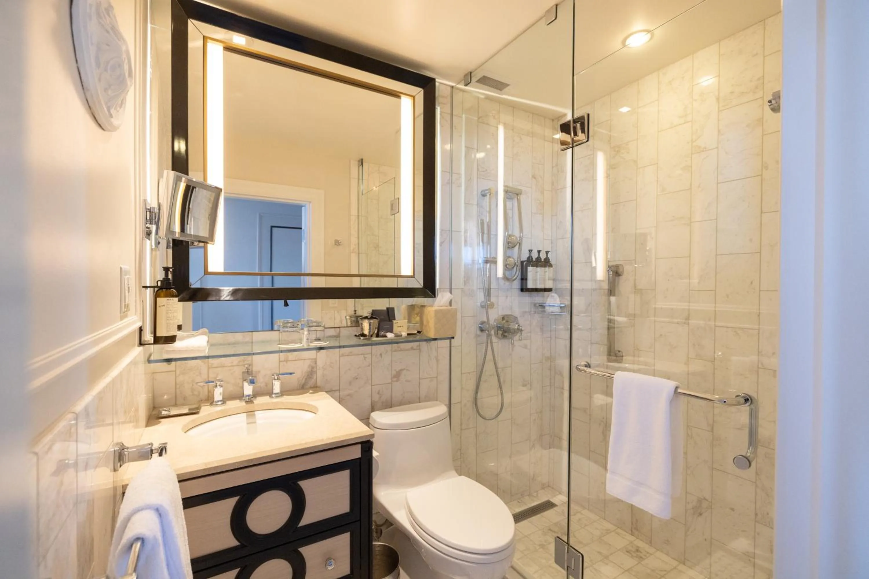 Bathroom in Fairmont Le Chateau Frontenac